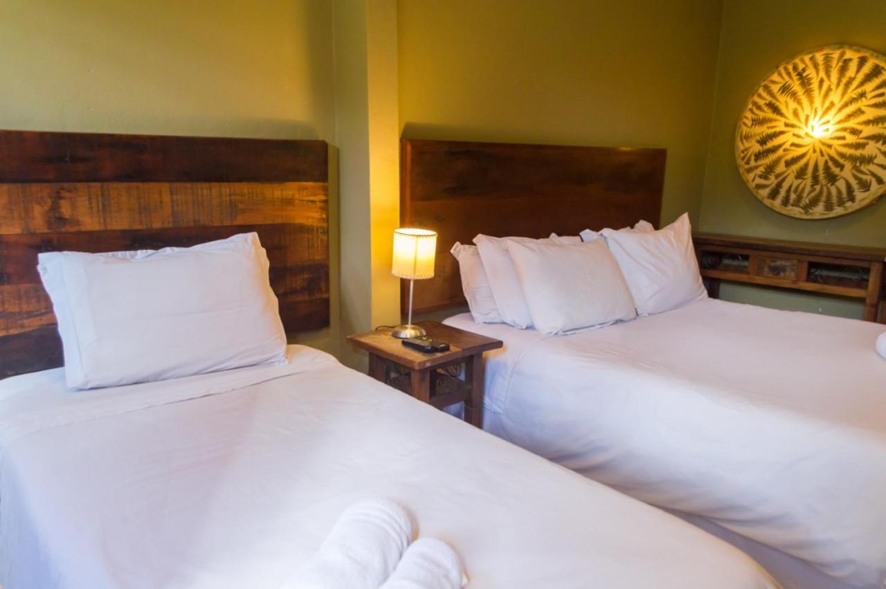 Comfort Triple Room with Air Conditioner photo 3