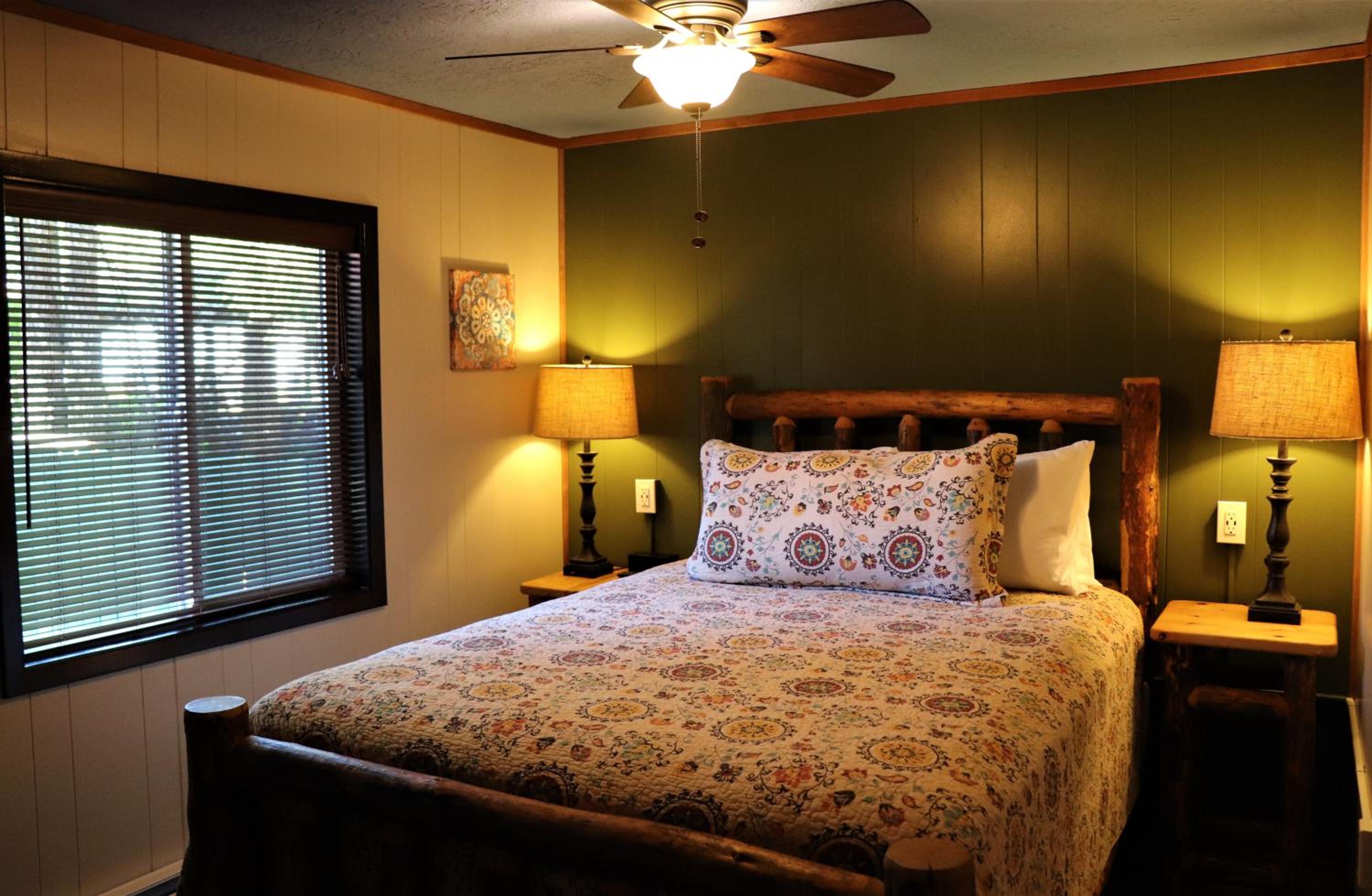 Deluxe Queen Suite (6) photo 1