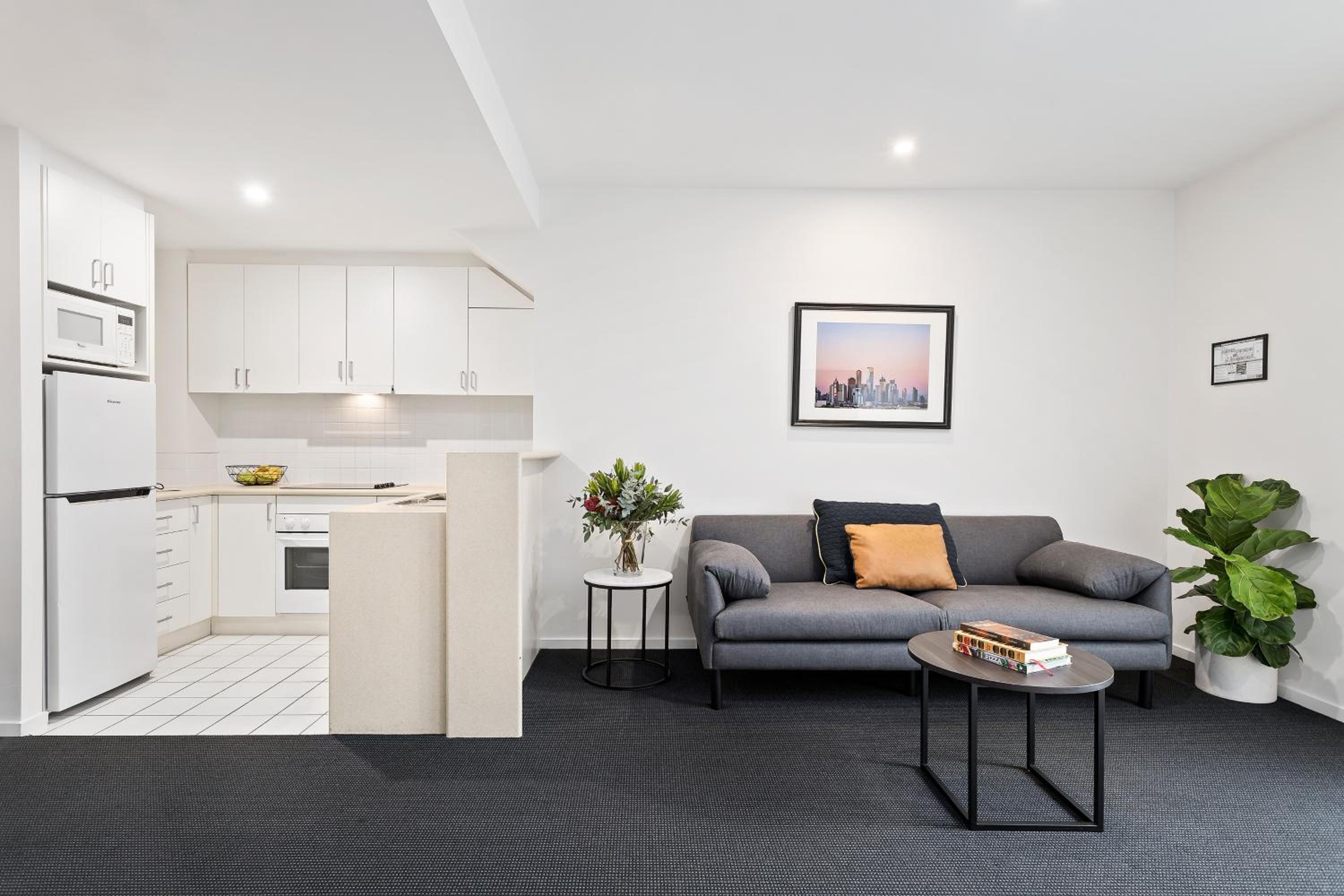 Superior One-Bedroom Apartment photo 3