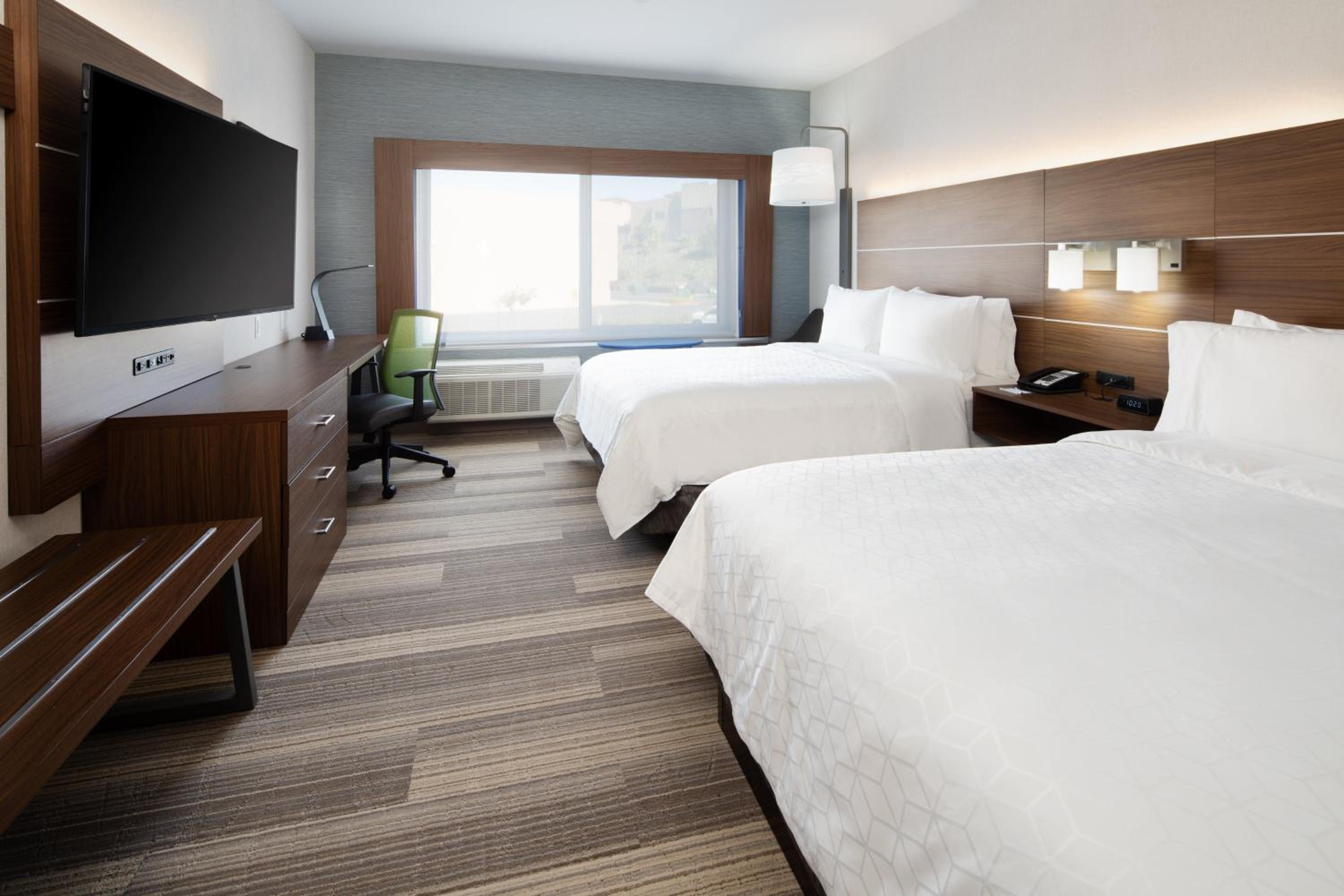 Standard Queen Room with Two Queen Beds - Photo 1