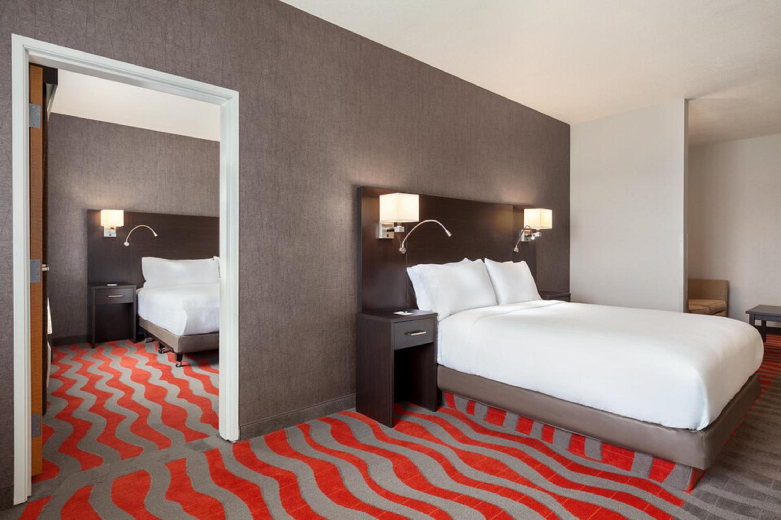 King Suite with King Bed and Queen Bed - Non Smoking