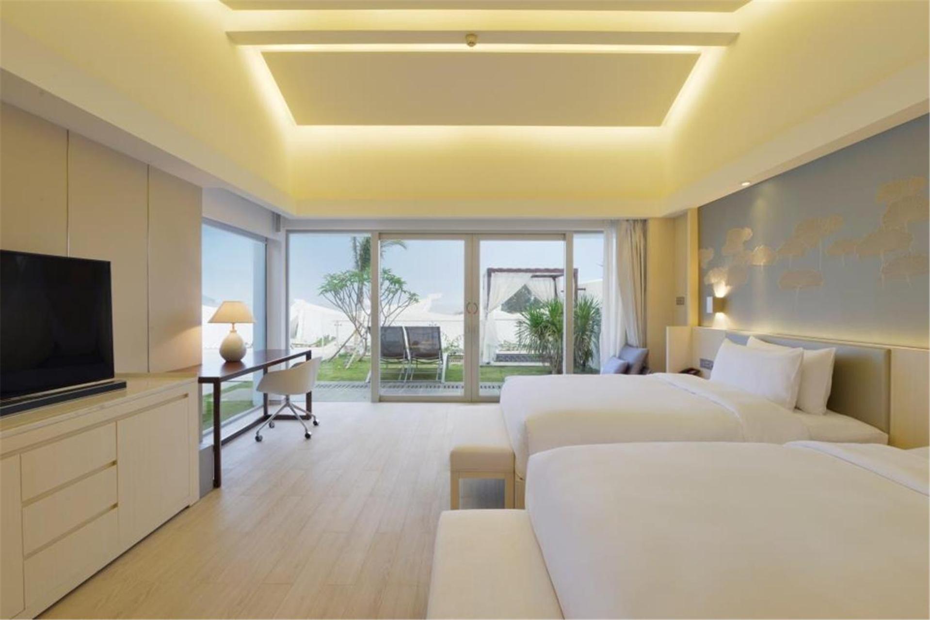 Two-Bedroom Villa with Private Pool (Free welcome fruit on the first check-in day)