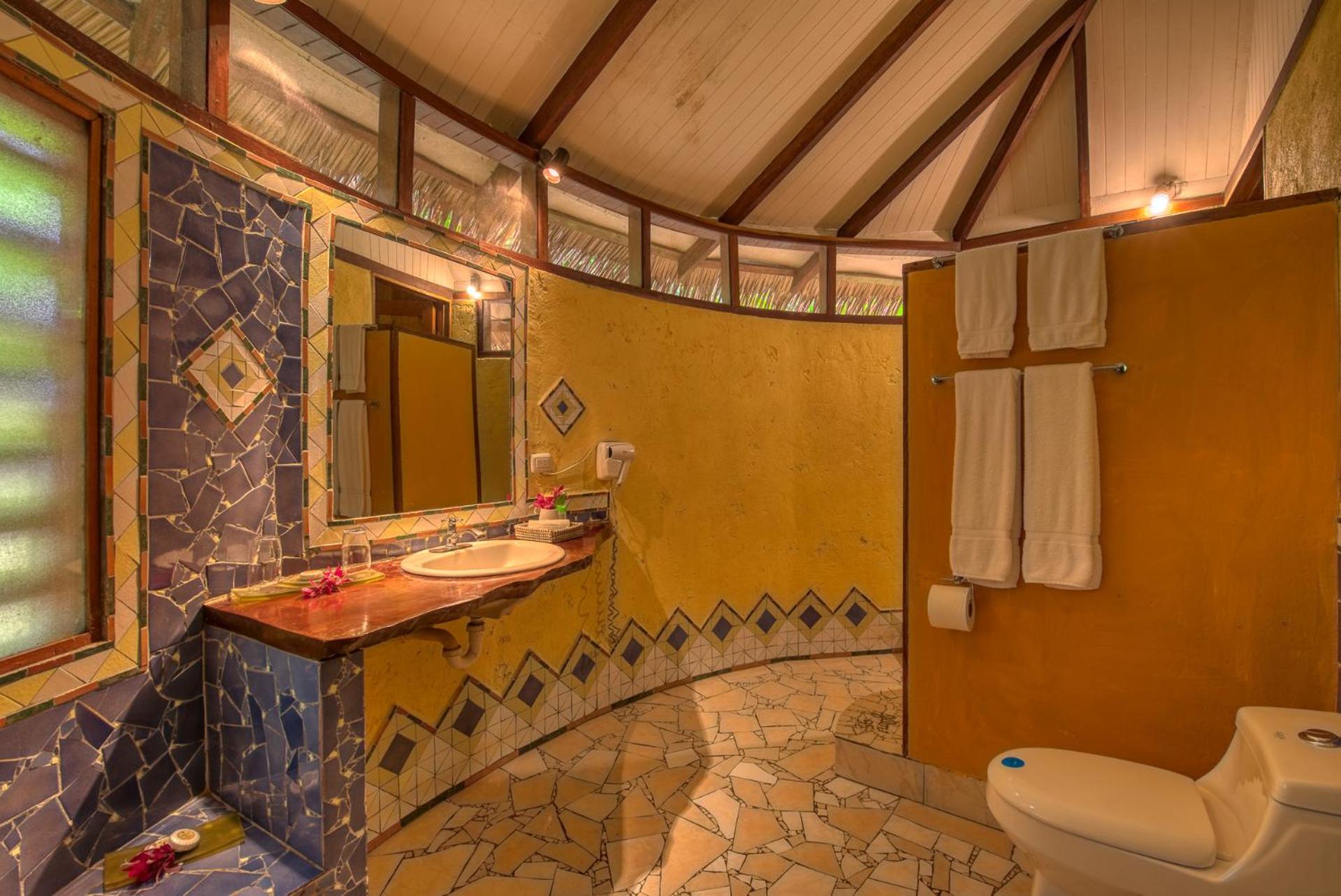 Deluxe Triple Room photo 3