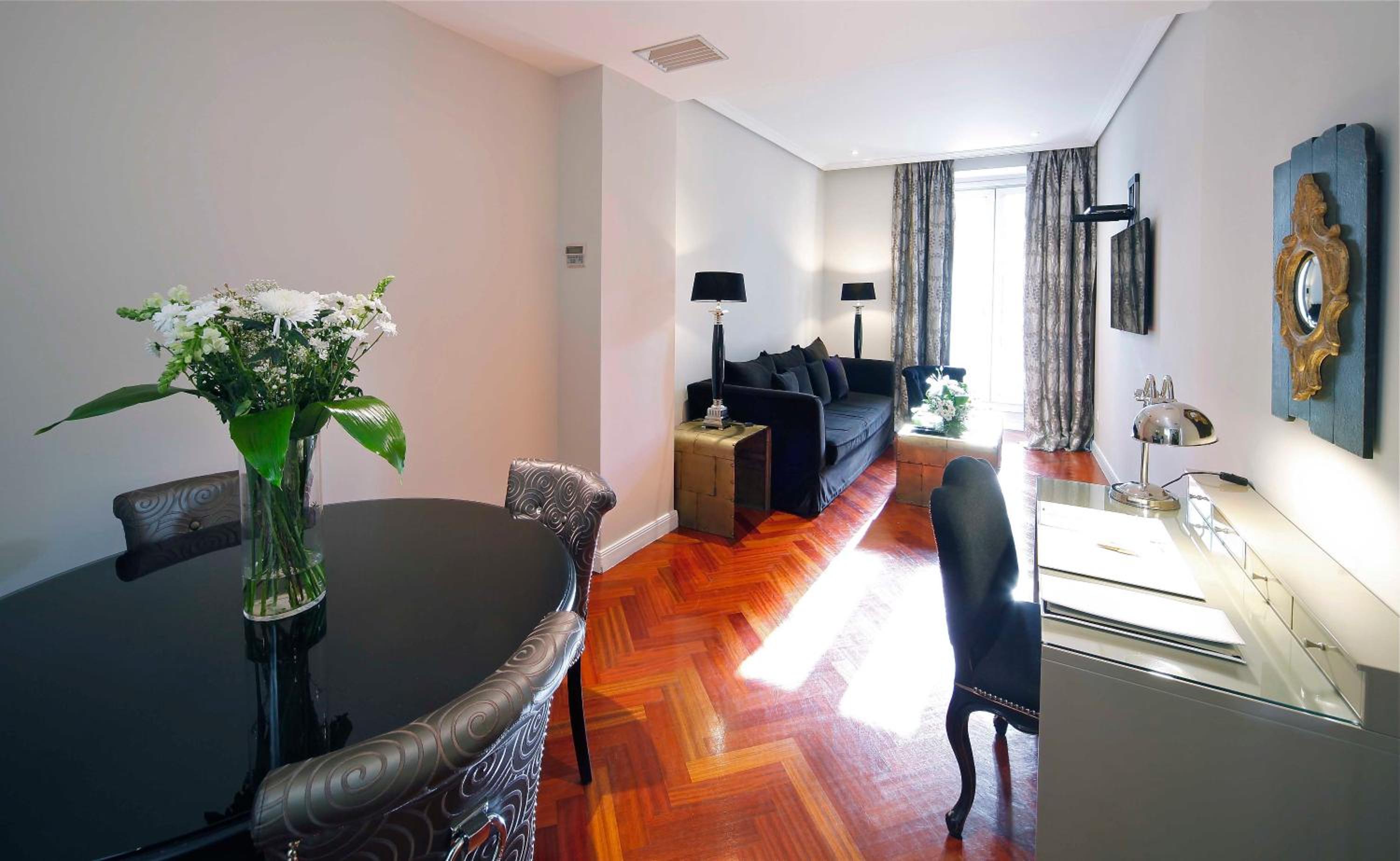 Junior Suite - Photo 2