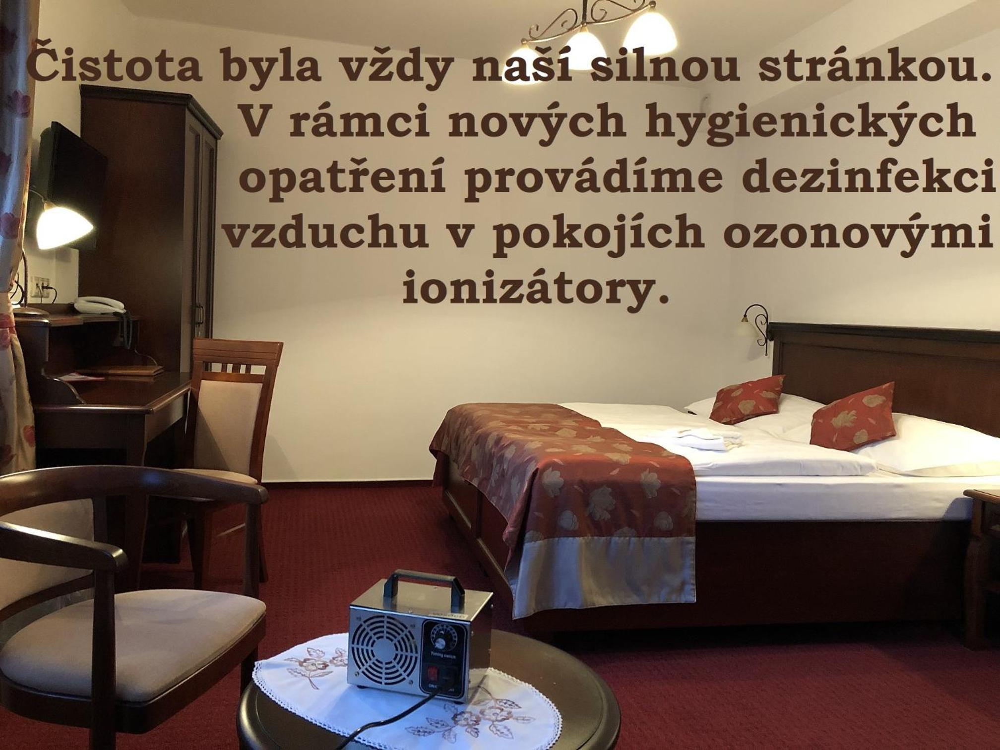 Double Room - Photo 5