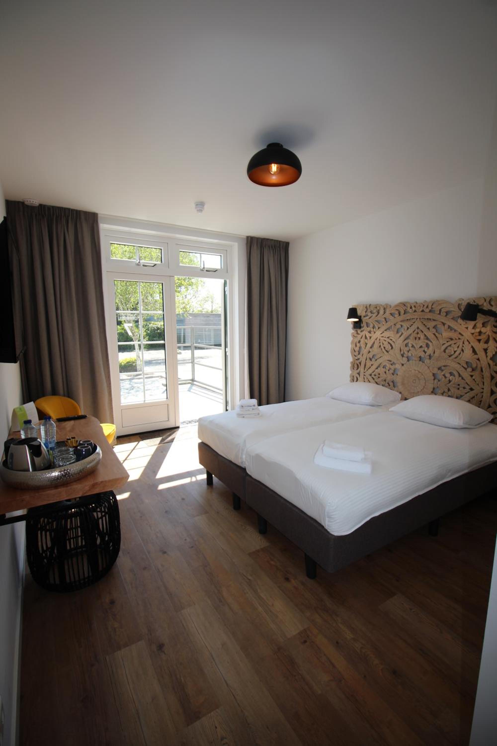 Superior Twin Room with Terrace - Photo 17