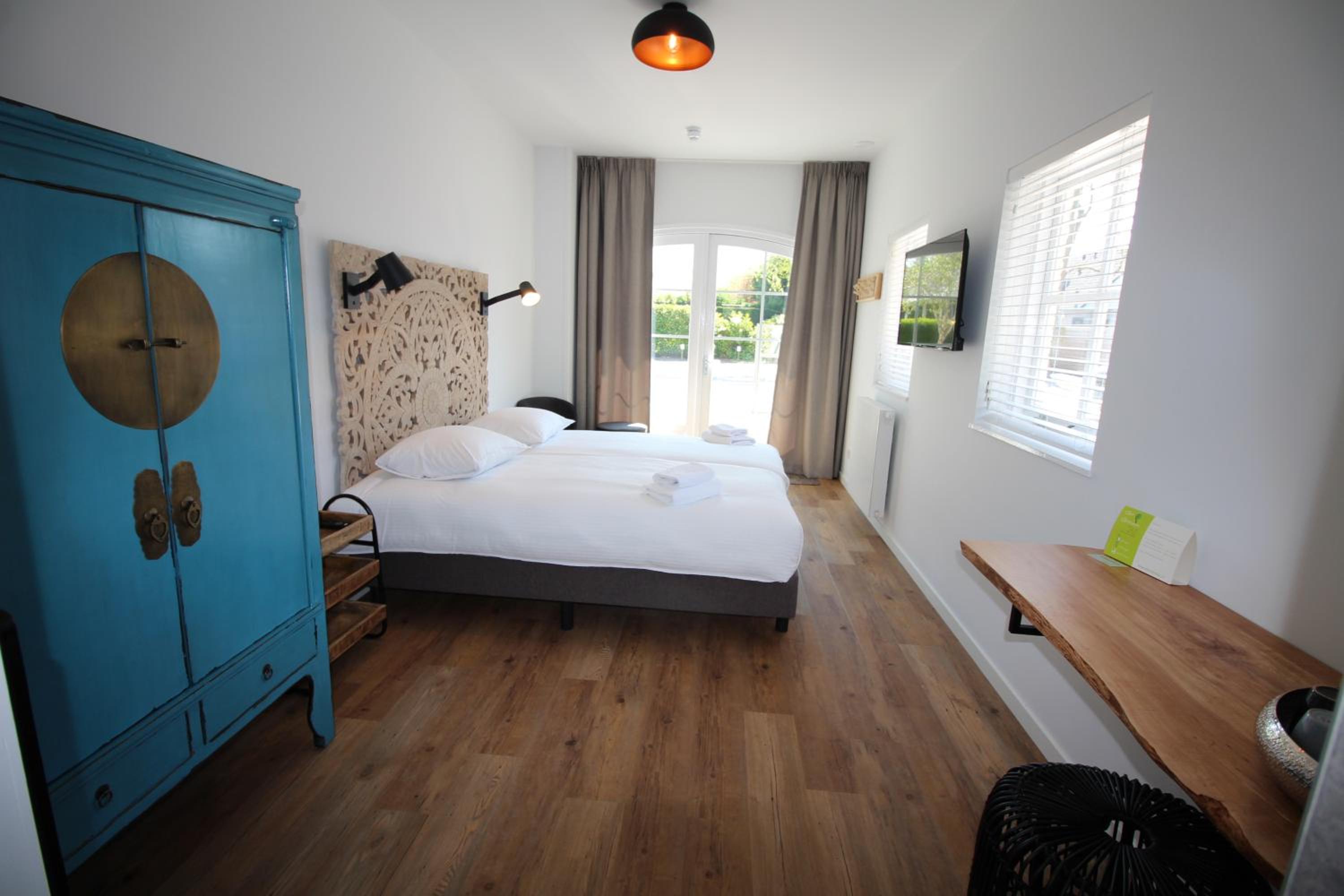 Comfort Twin Room - Photo 12