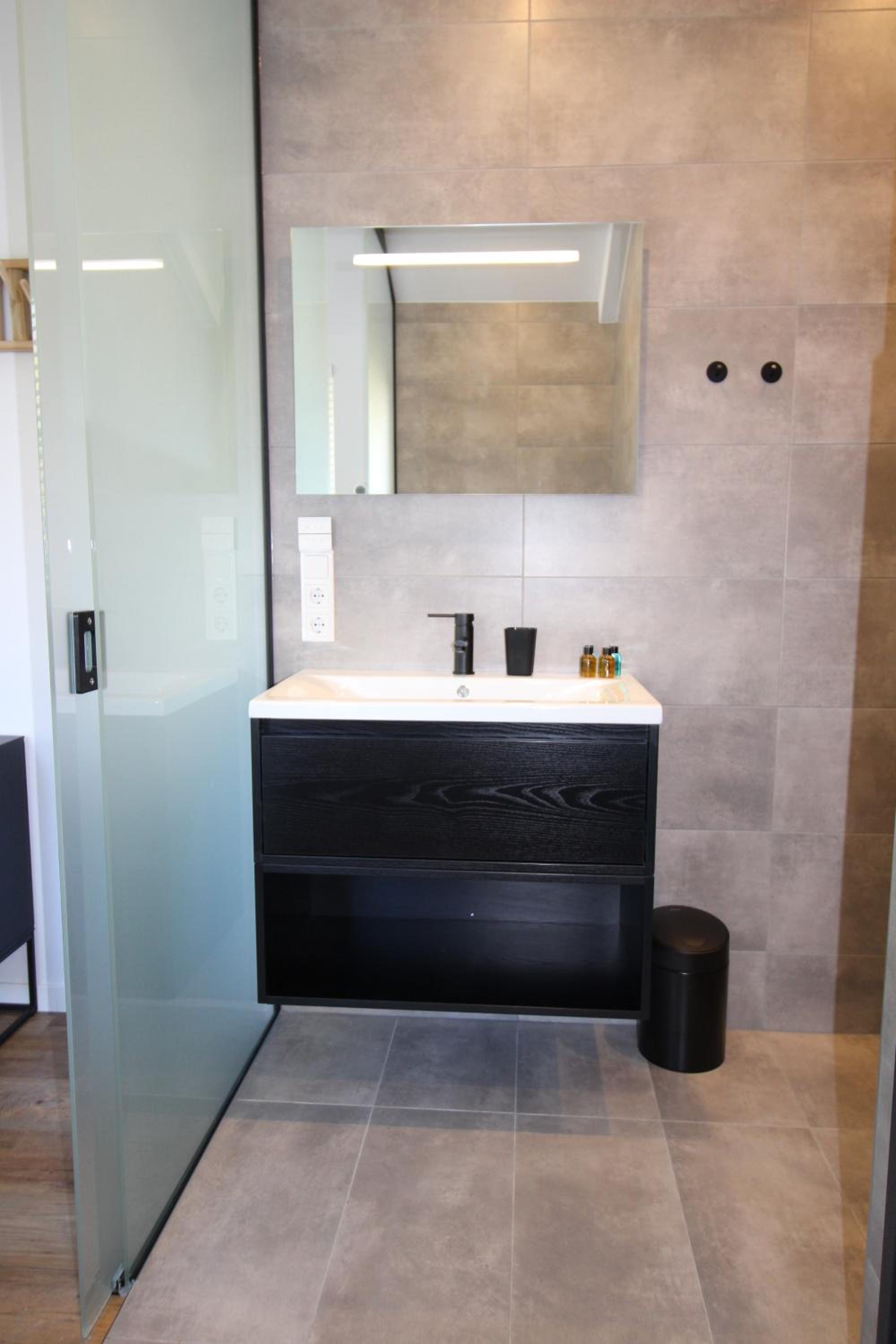 Comfort Twin Room - Photo 16