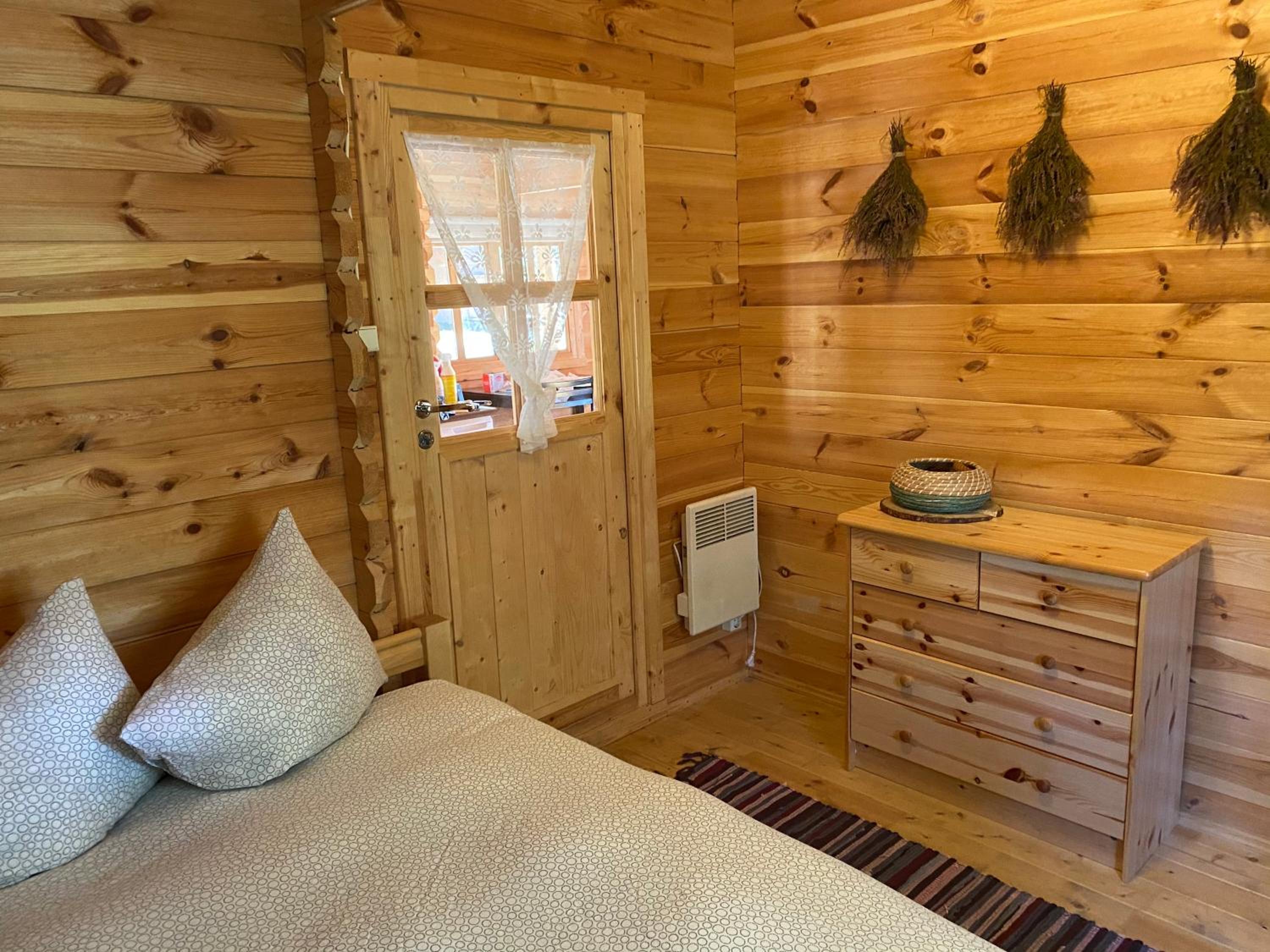 Cottage photo 1