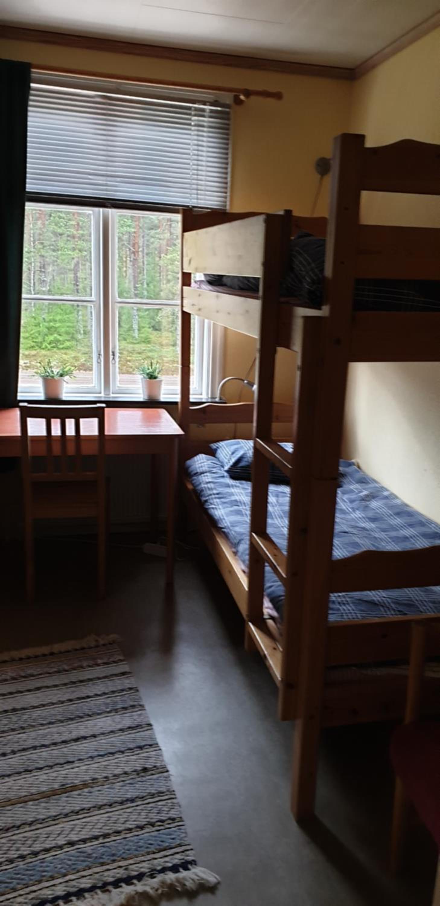 Economy Quadruple Room - Photo 3
