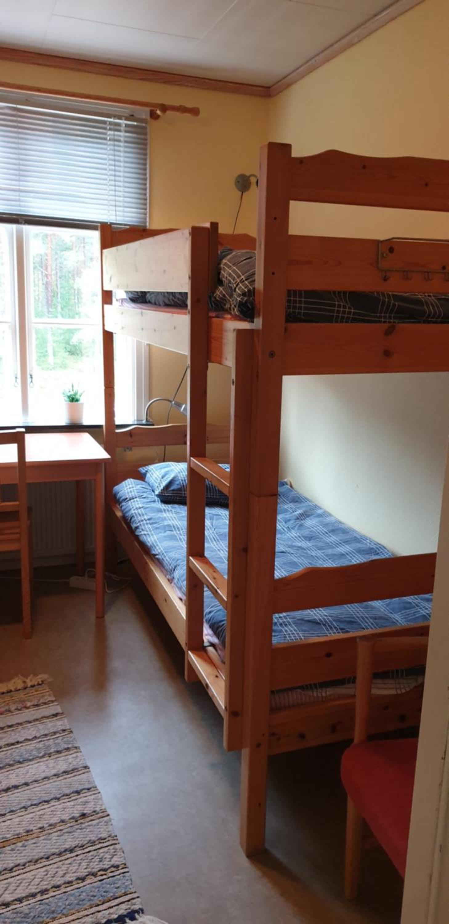 Economy Quadruple Room - Photo 1