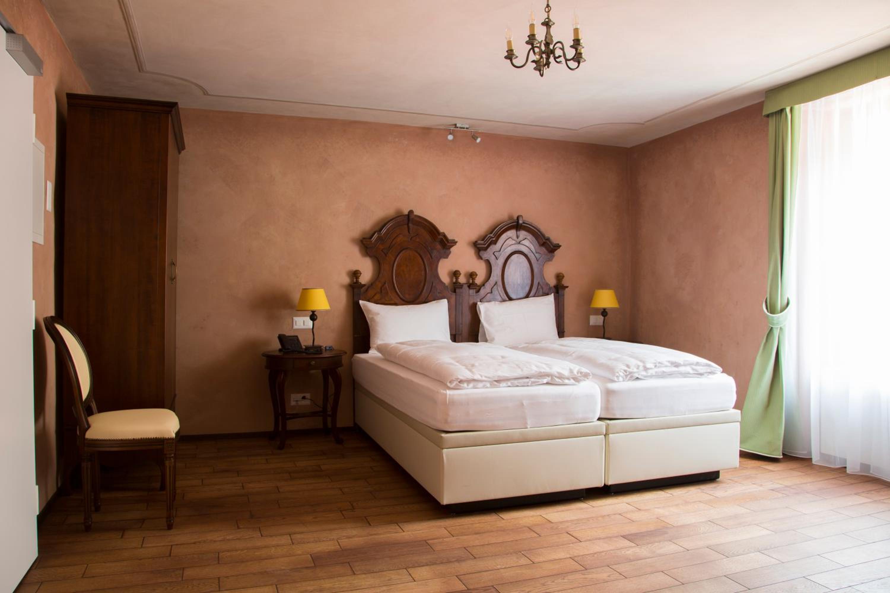 "Unique" Double or Twin Room photo 1