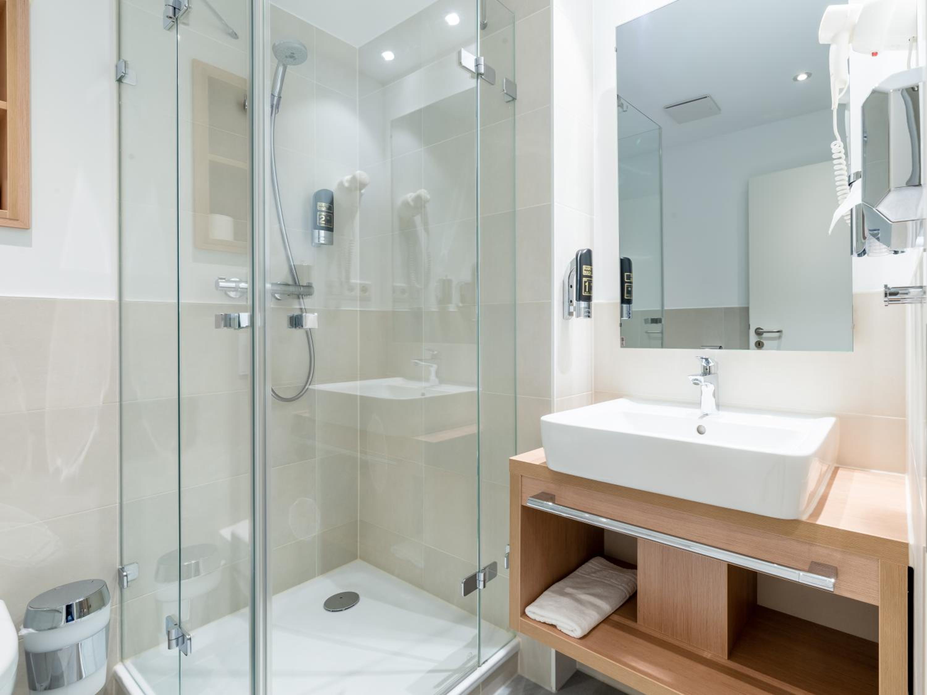 Standard Single Room