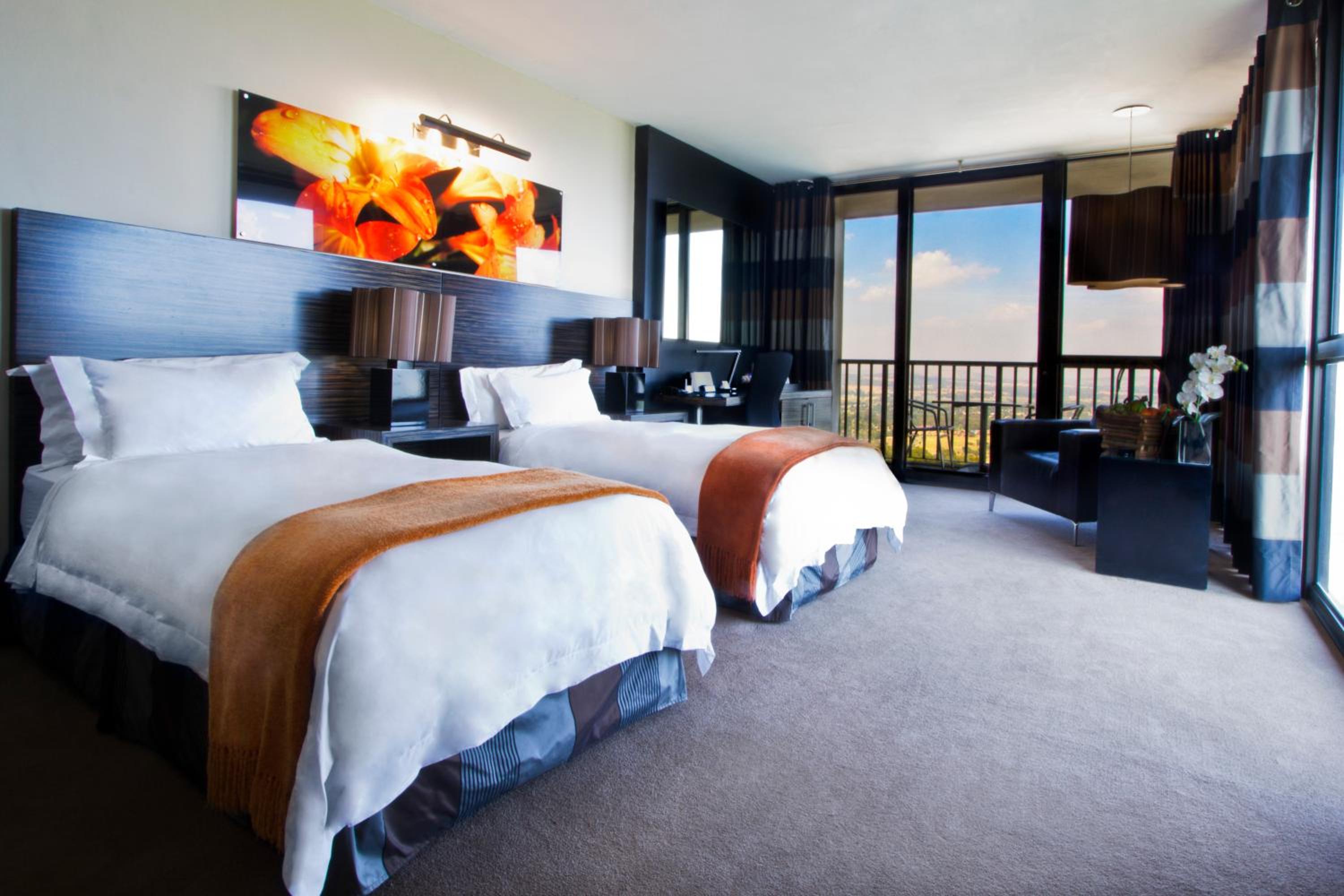 King Room Mountain View (upper) photo 1