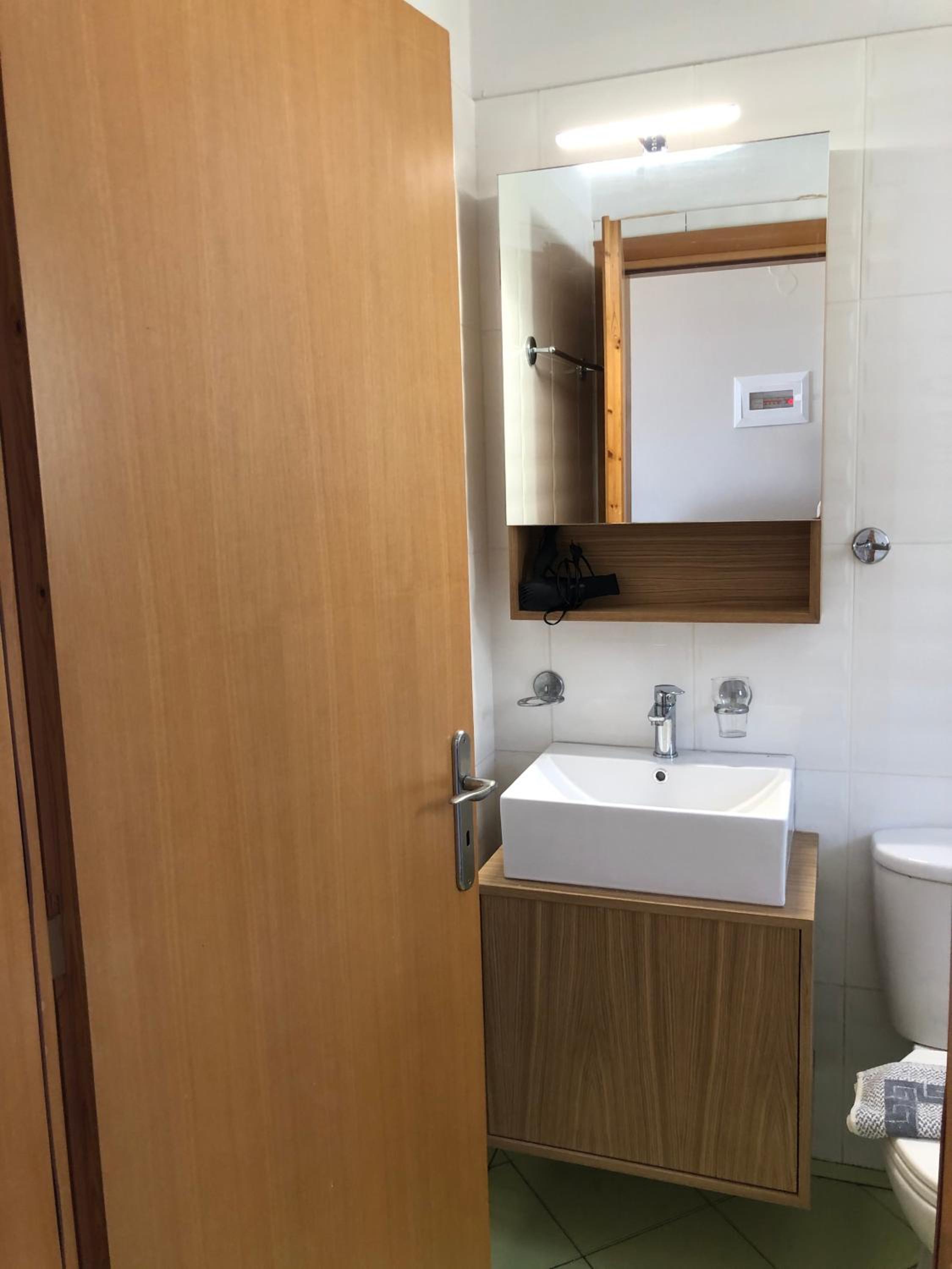 Deluxe Double Room with Balcony and Sea View - Photo 18