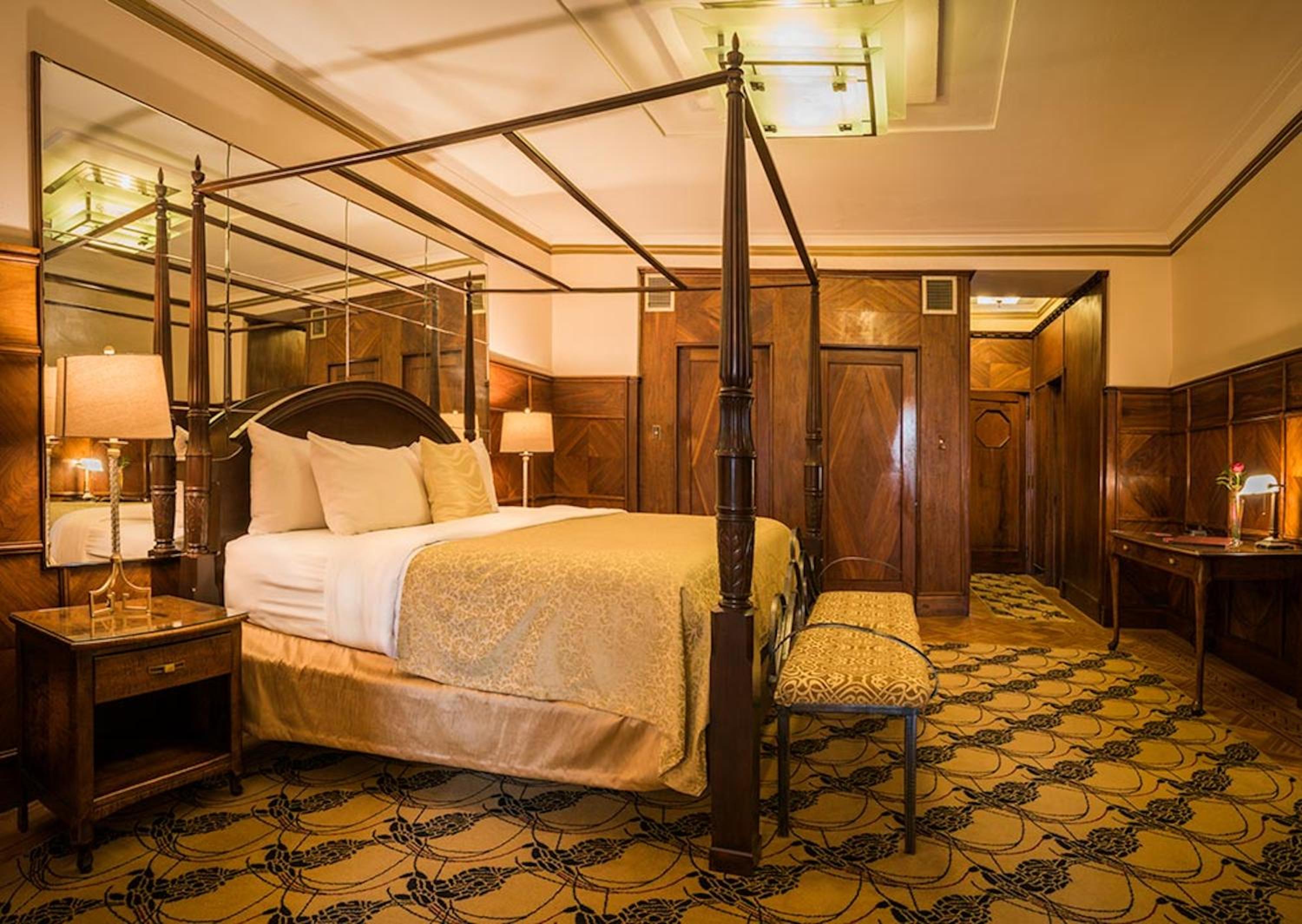Junior Executive Suite