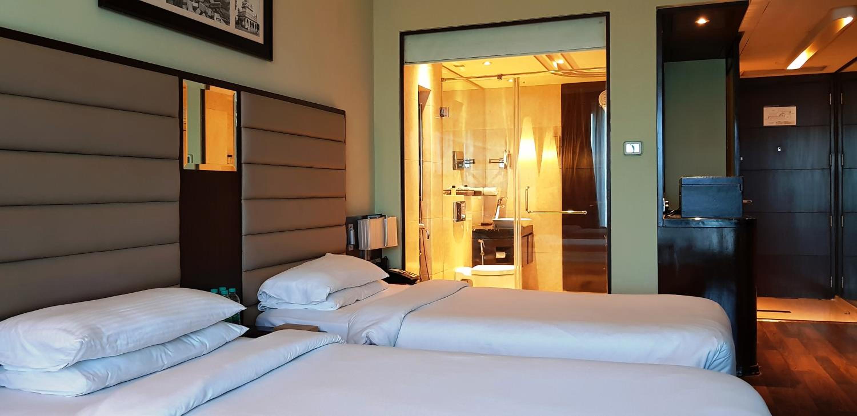 Superior Twin Room - Photo 6