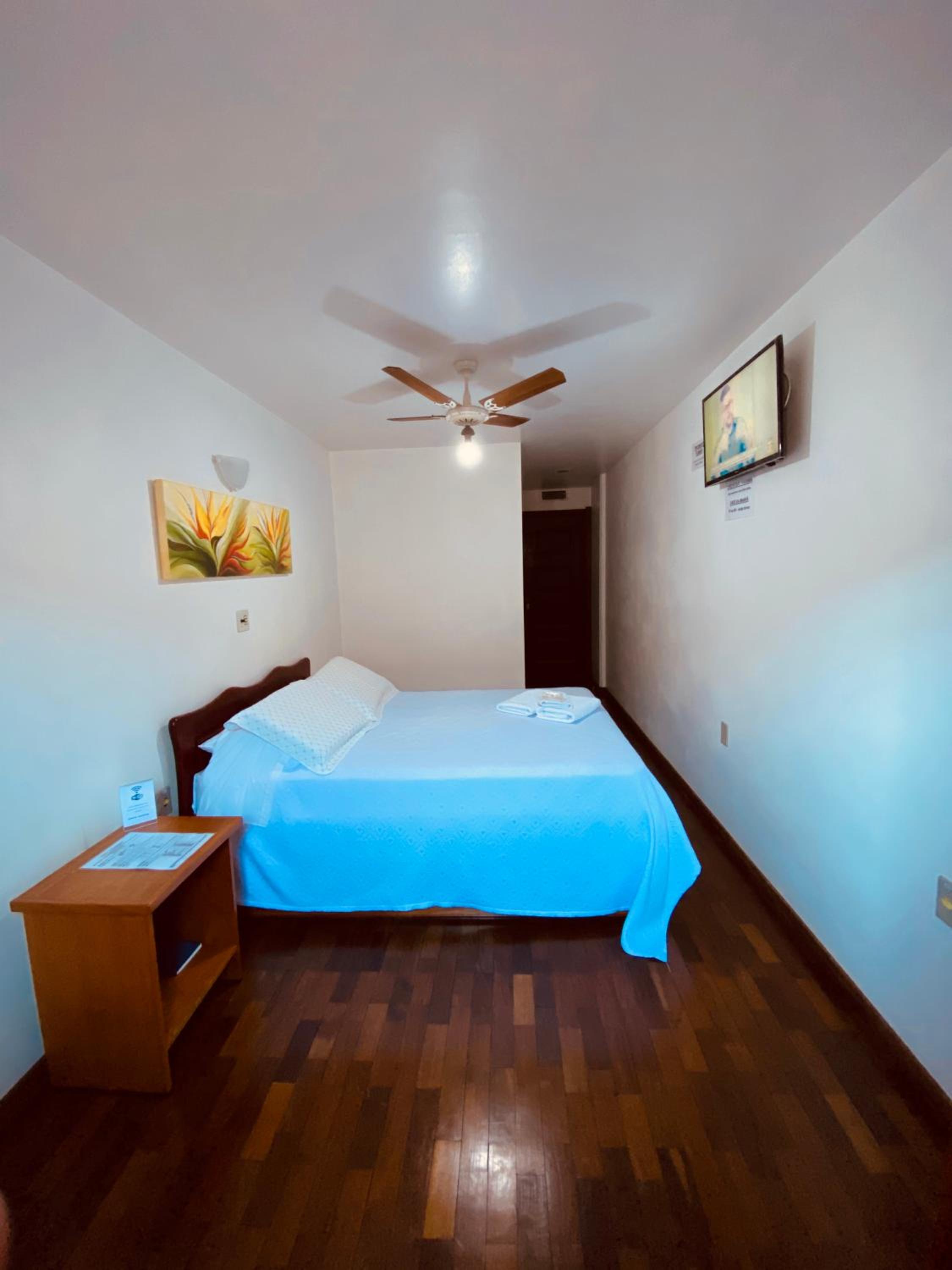Standard Double Room - Photo 7