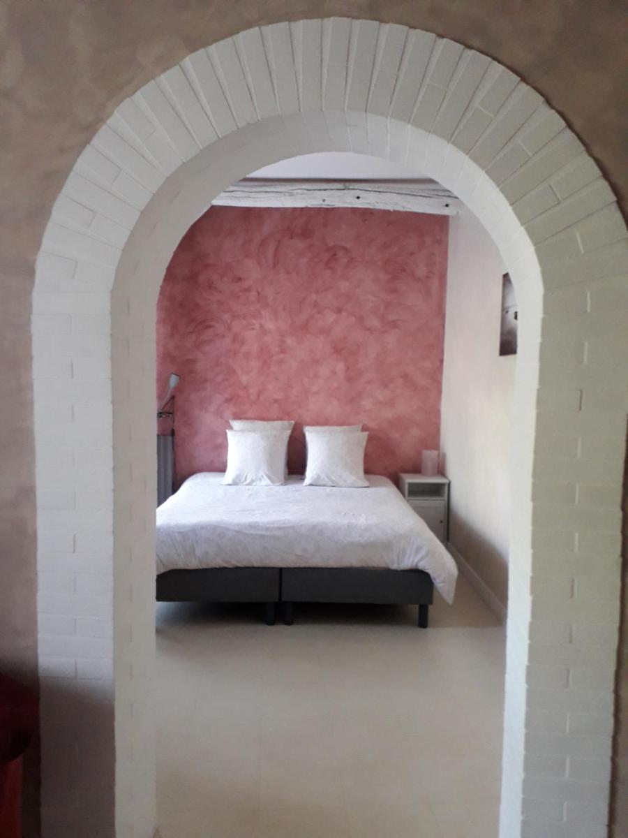 Double Room with Private Bathroom - Photo 1