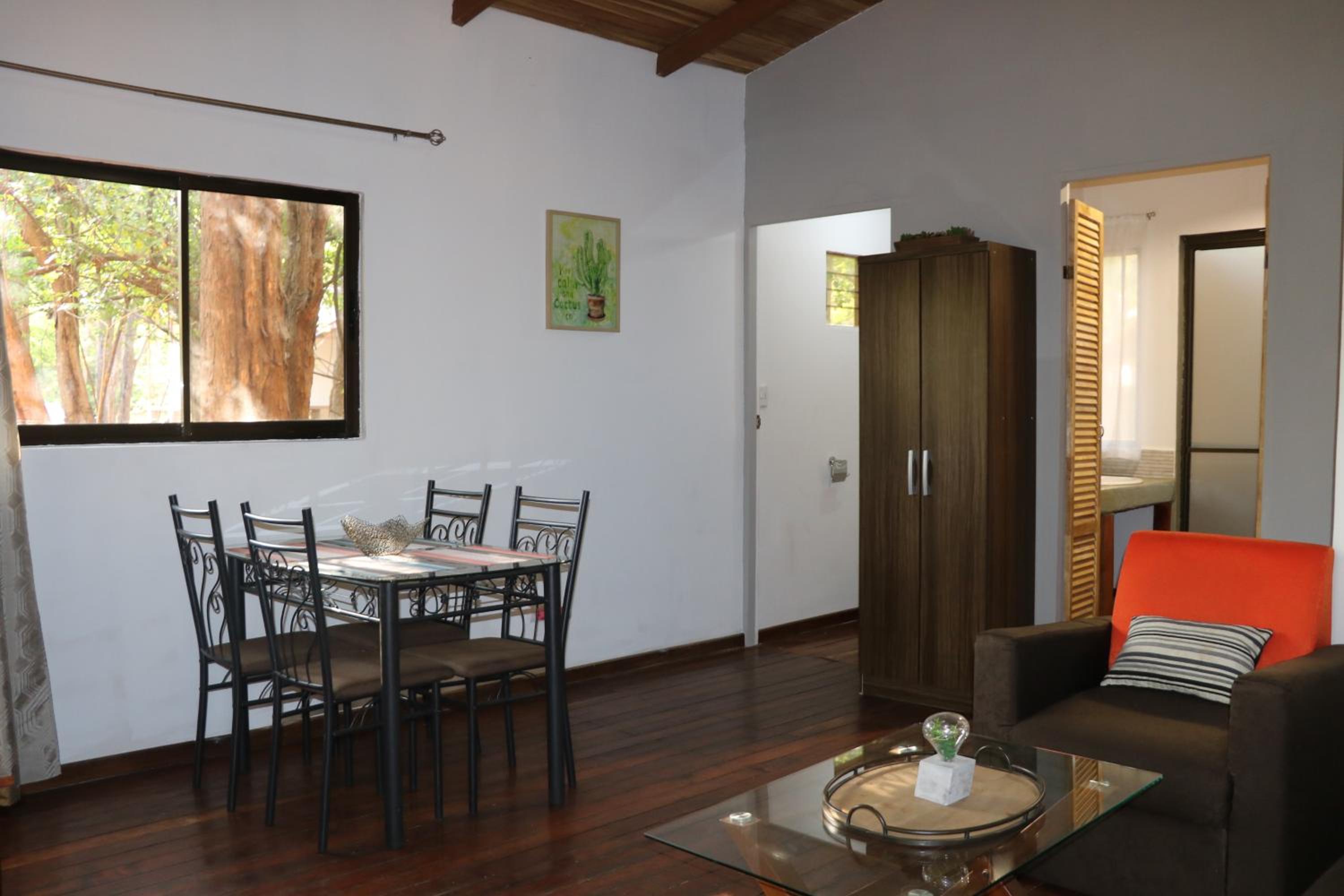 Villa photo 1