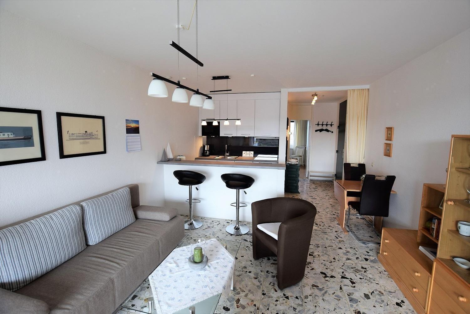Apartment photo 1
