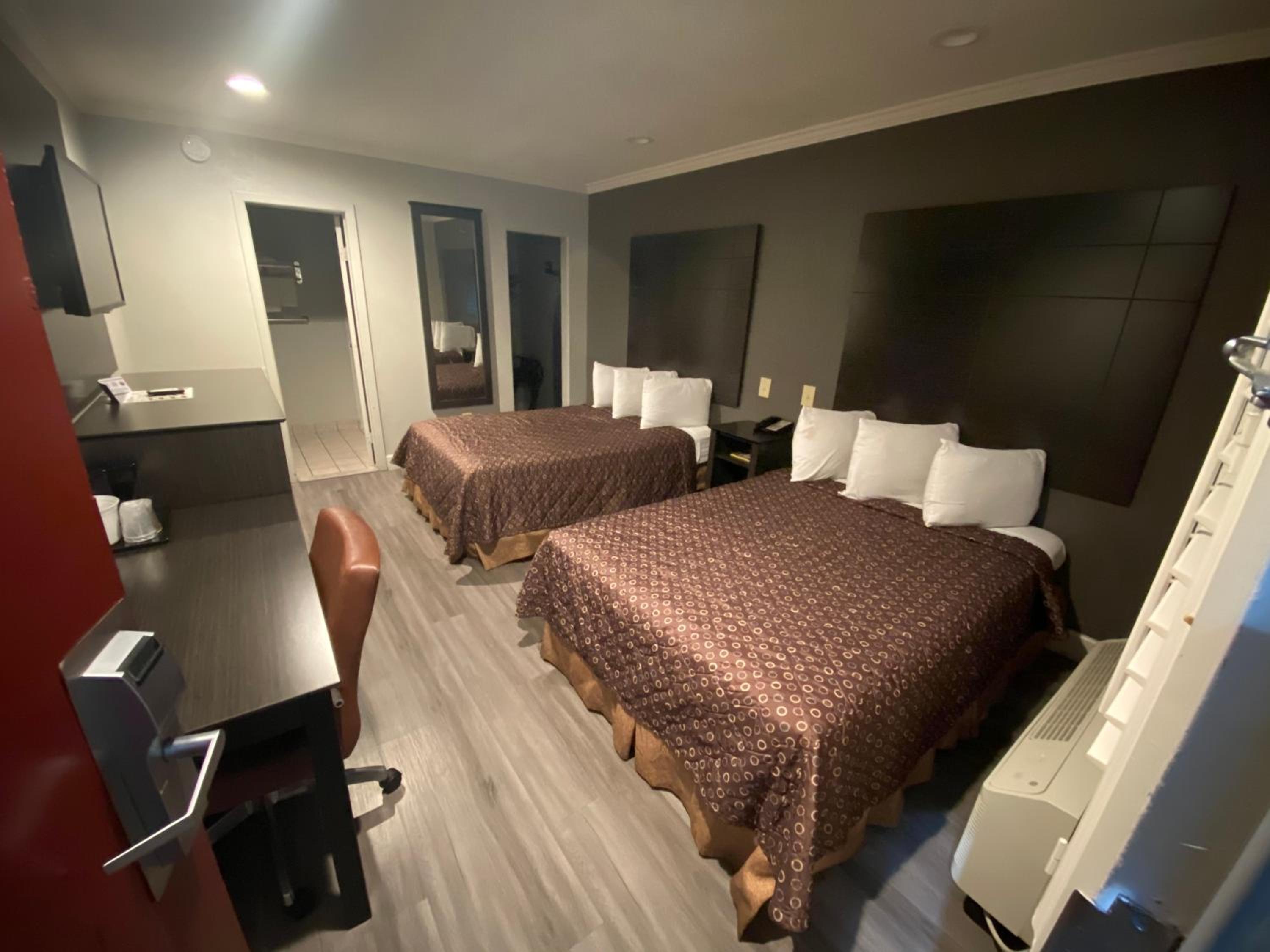 Deluxe Double Room photo 2