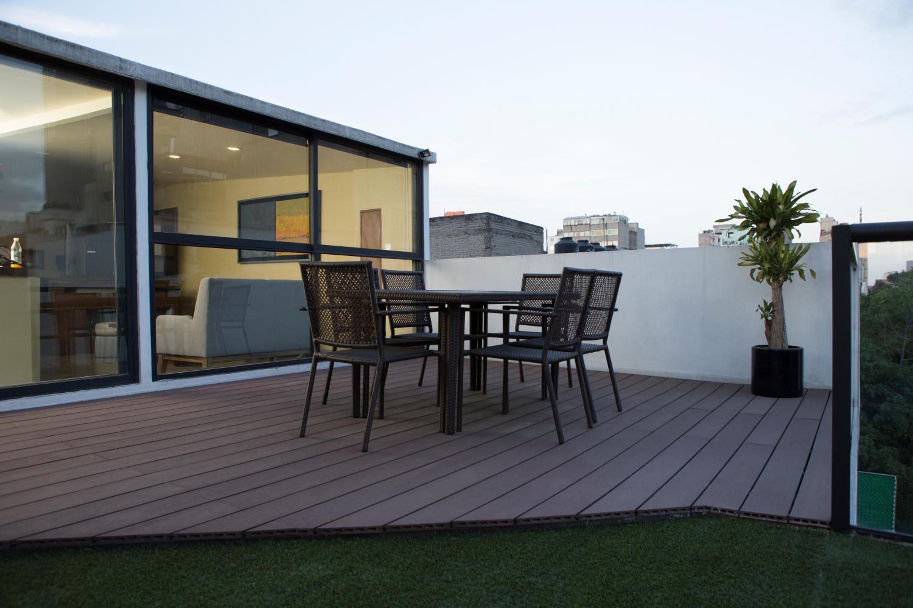 Superior Suite - Photo 23