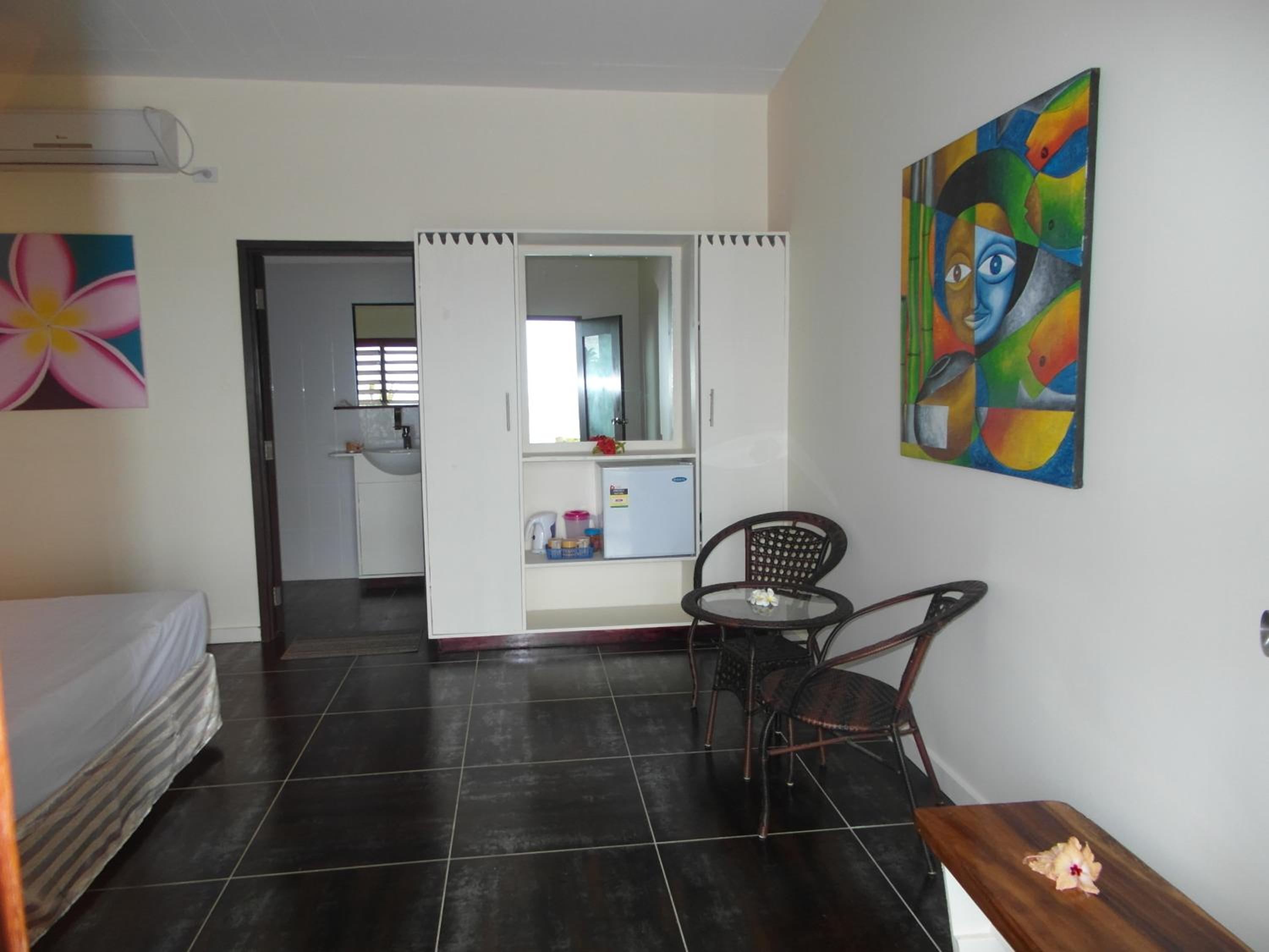 Standard Triple Room photo 2