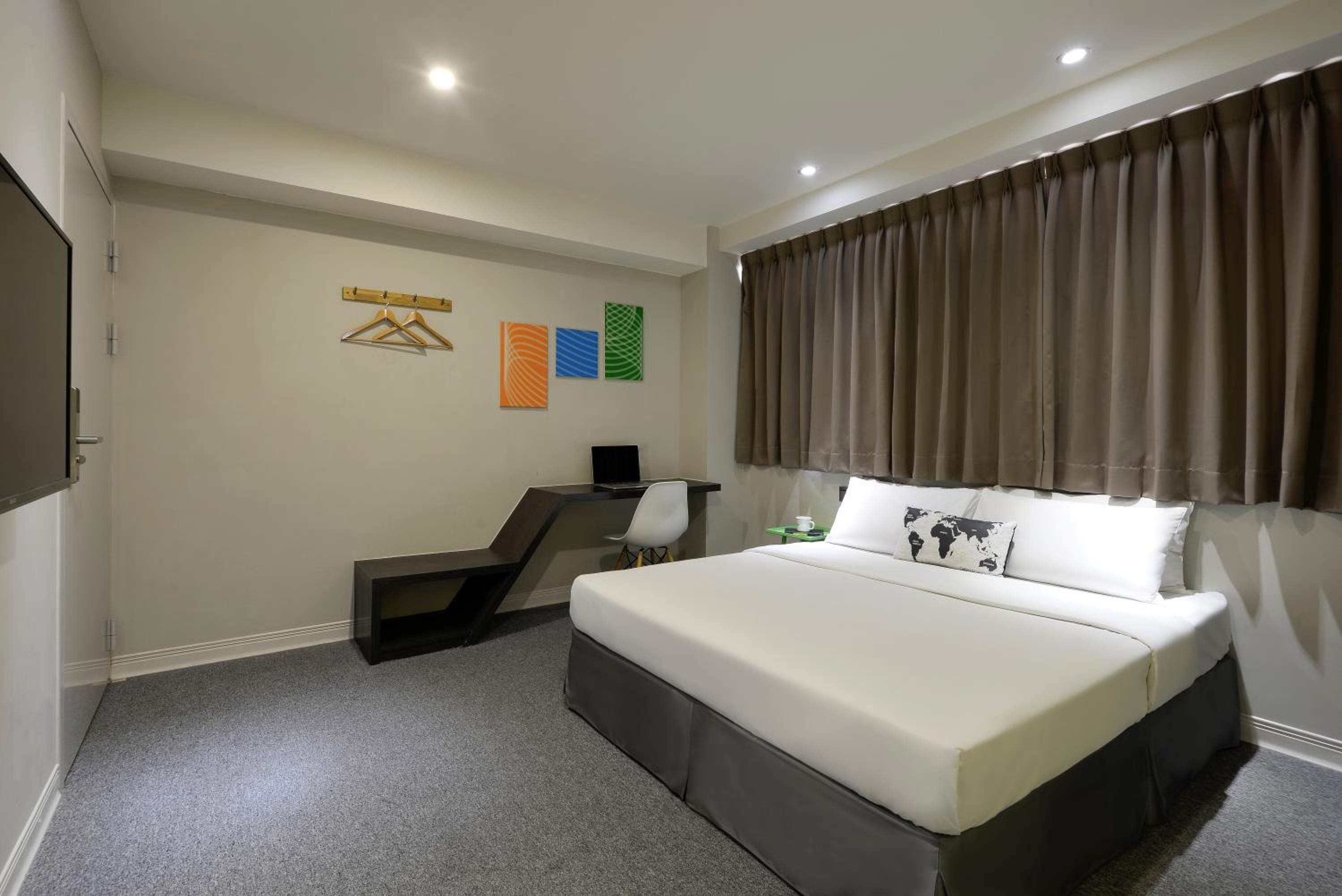Economy Double Room photo 3