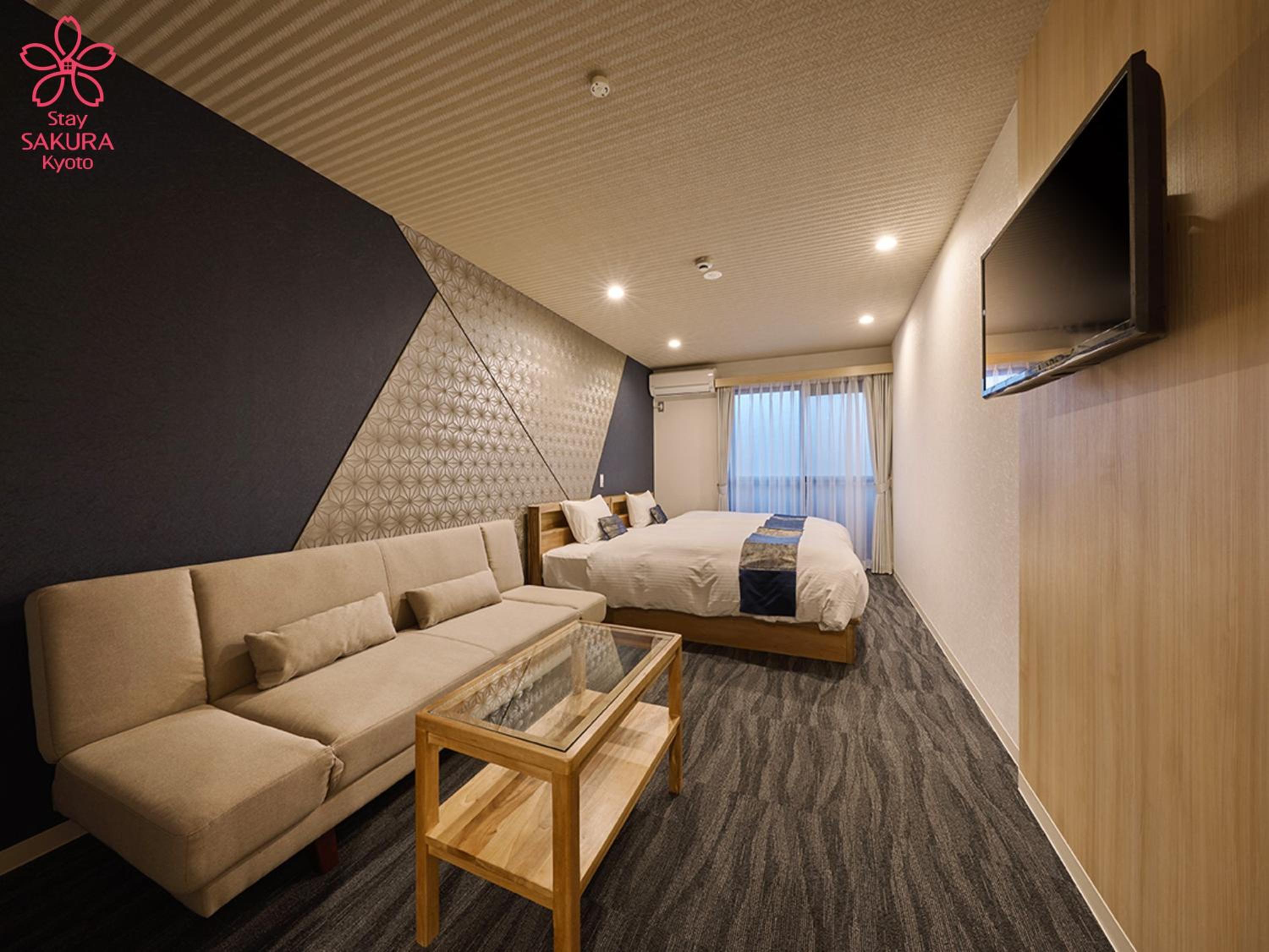 Twin Room with Extra Bed - Photo 2