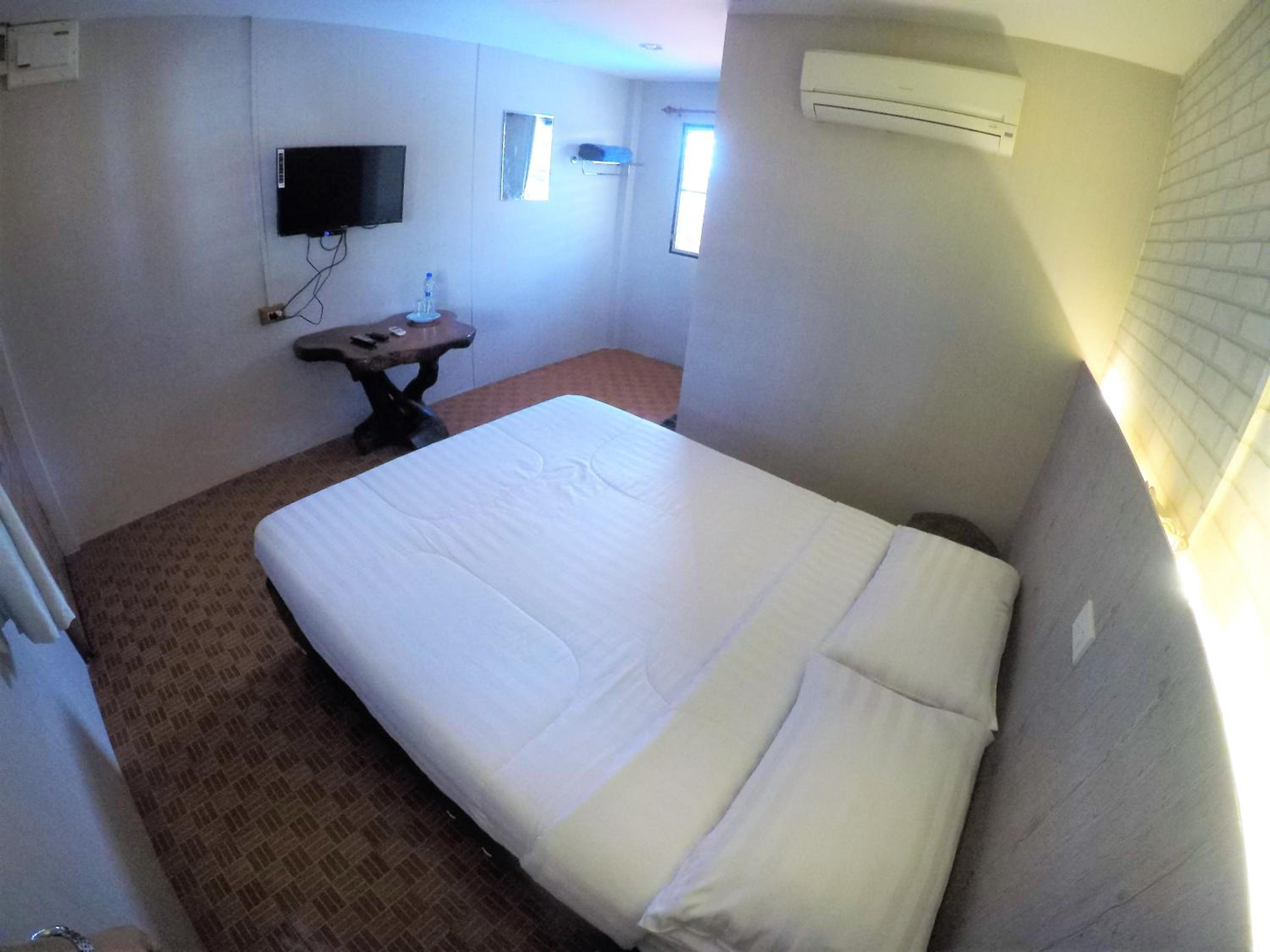 Standard Double Room - Photo 1