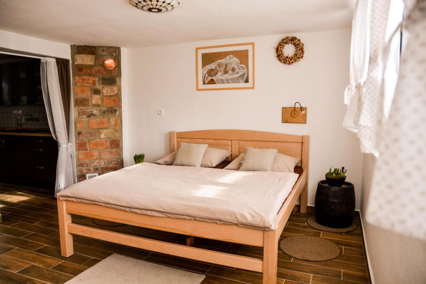 Three-Bedroom Apartment (8 Adults) photo 1