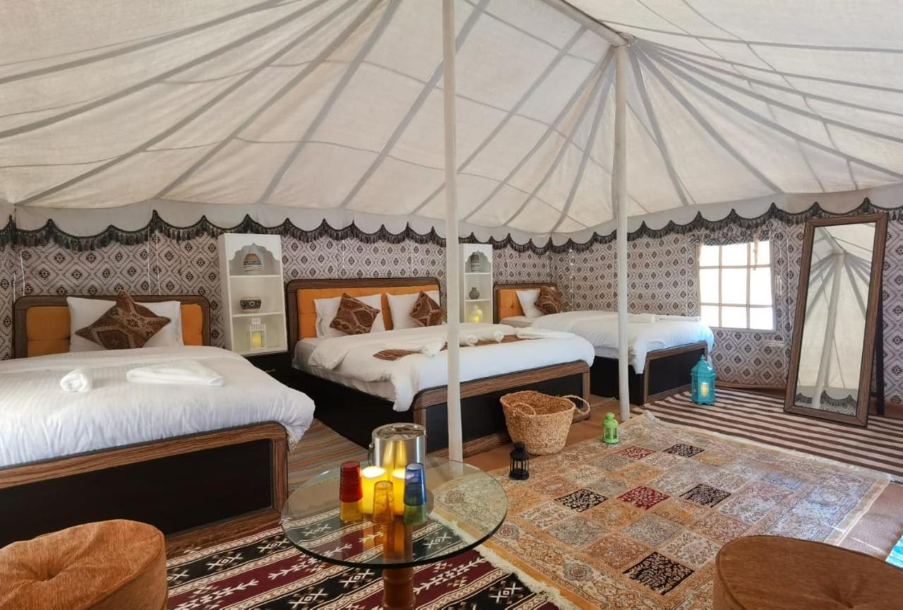 Tent Maliki Family 4 photo 1