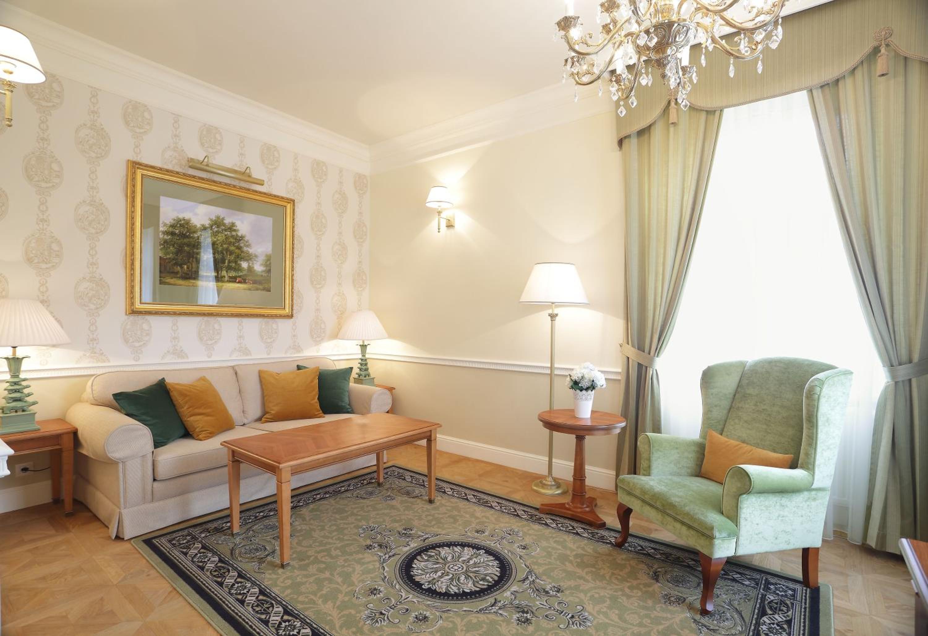 Deluxe Double or Twin Room with Spa Package (4 nights)
