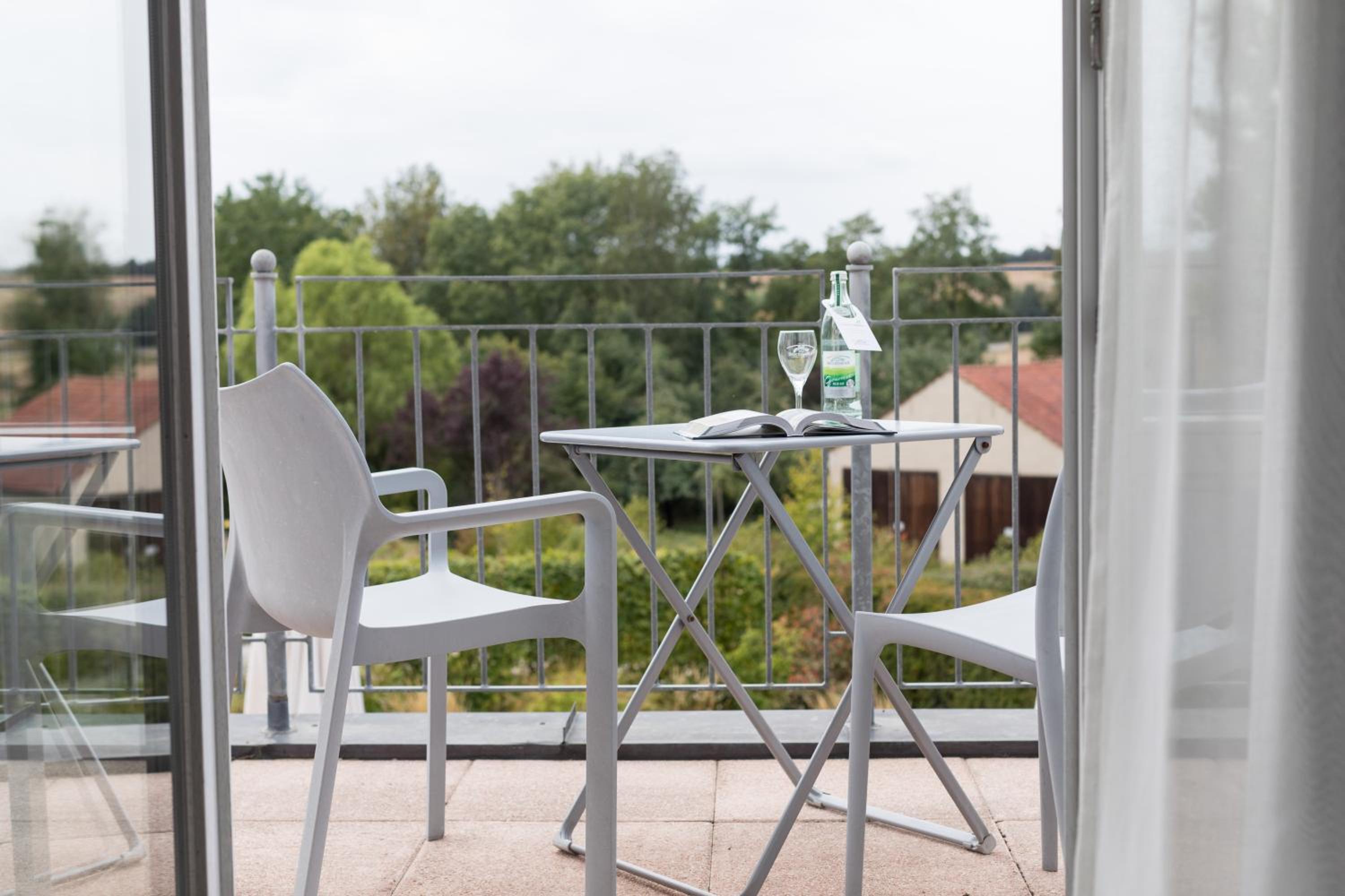 Double Room with Balcony photo 2