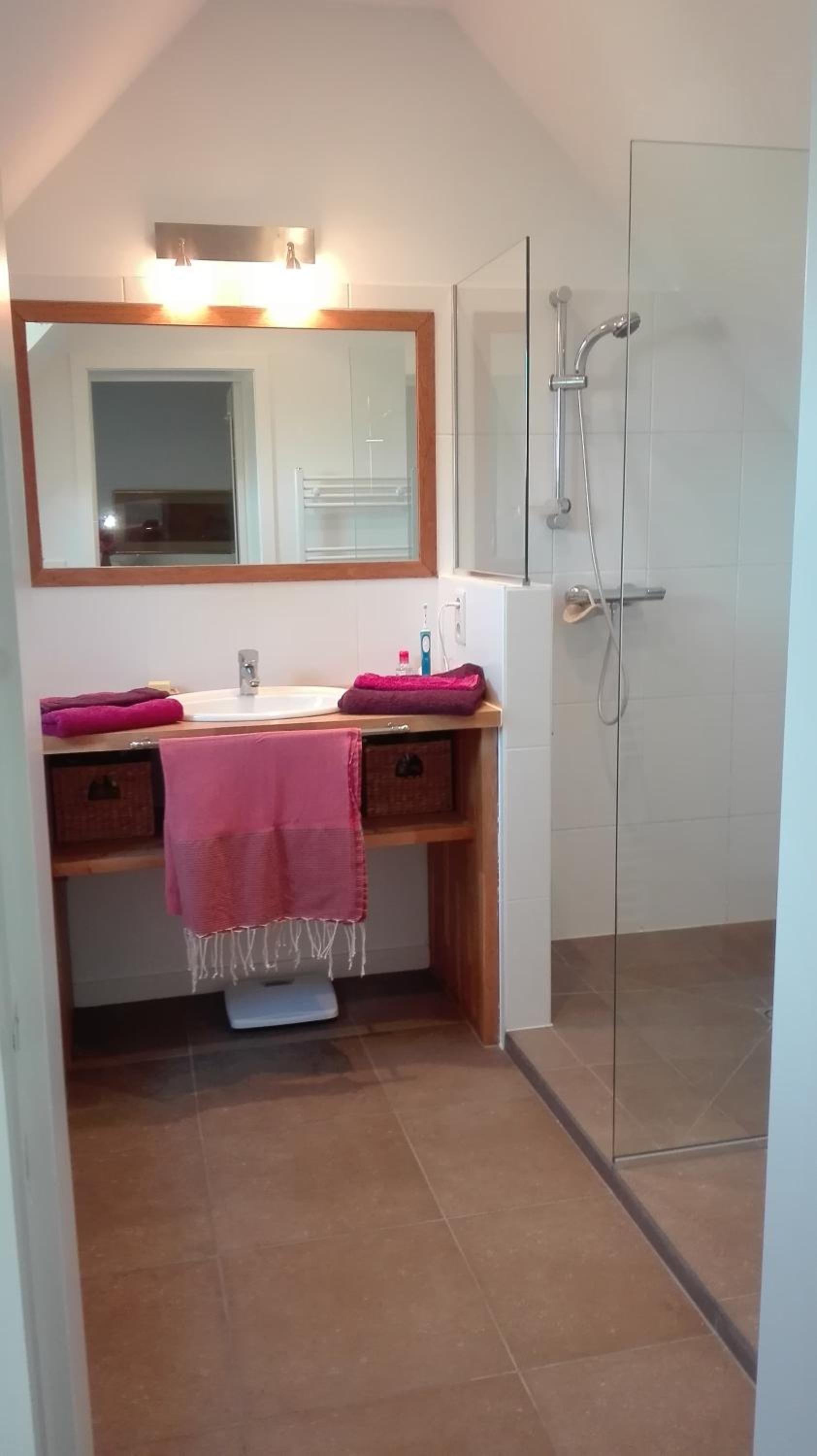 Double Room with Private Bathroom photo 2