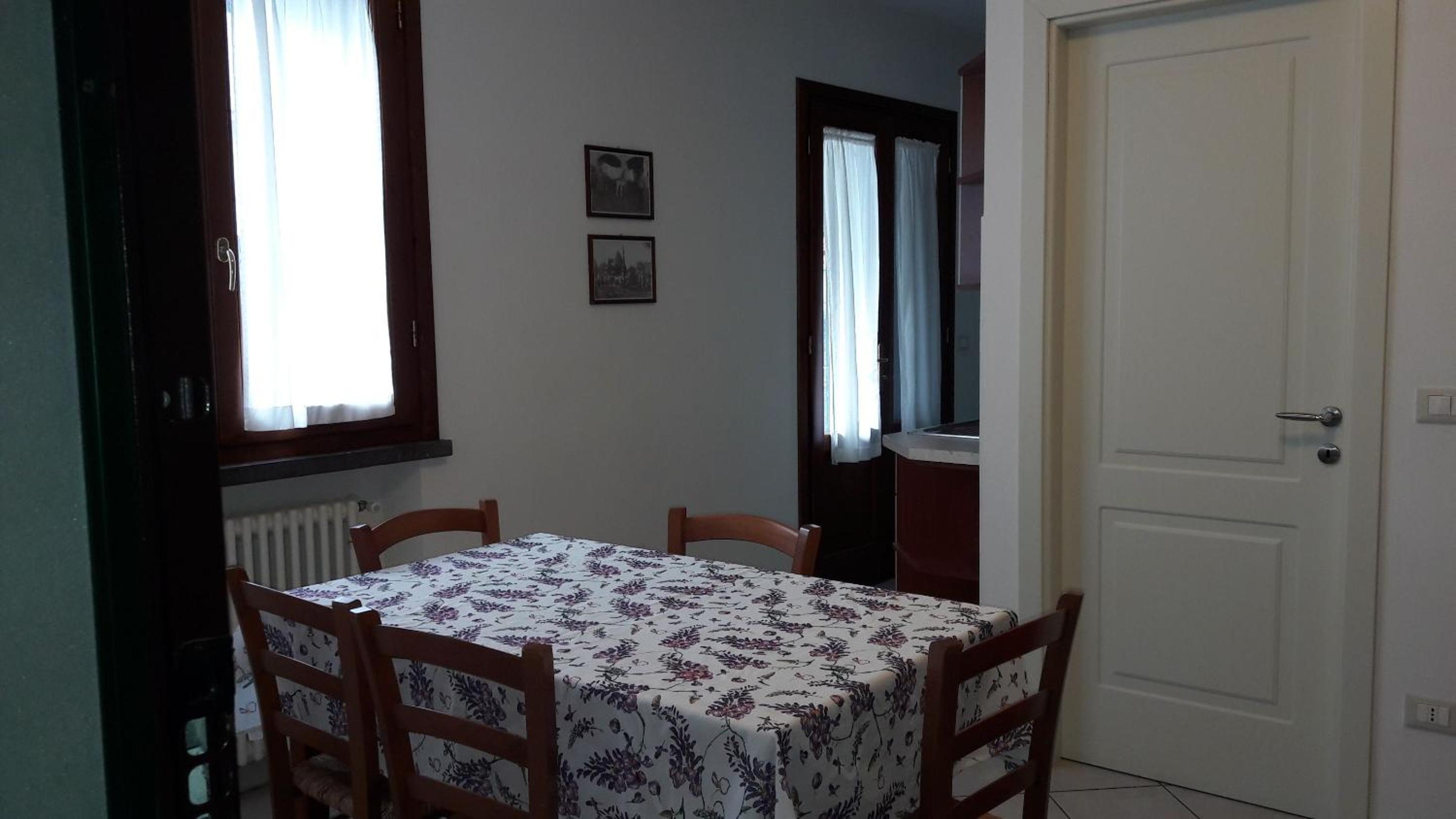 Apartment photo 3