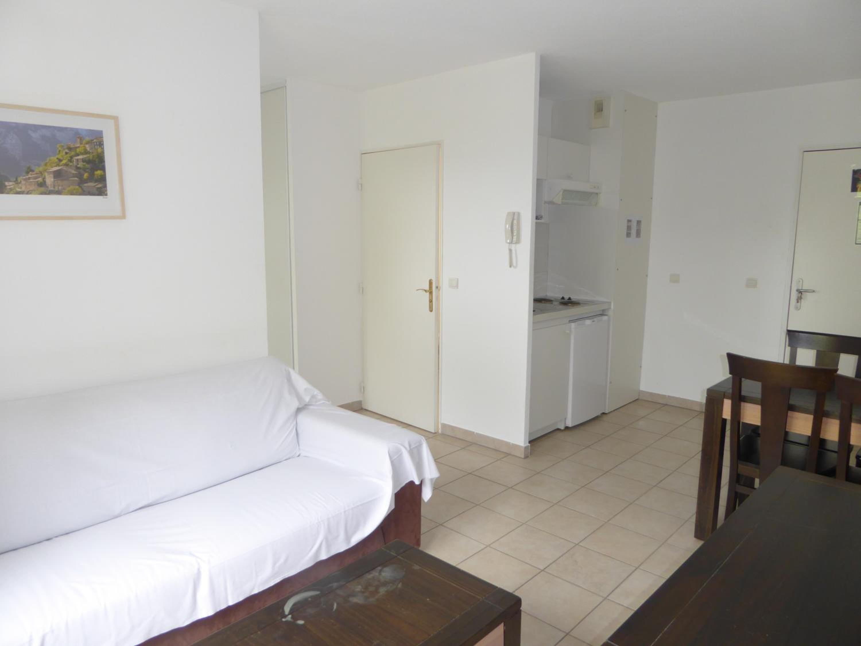 Standard Apartment - Photo 3