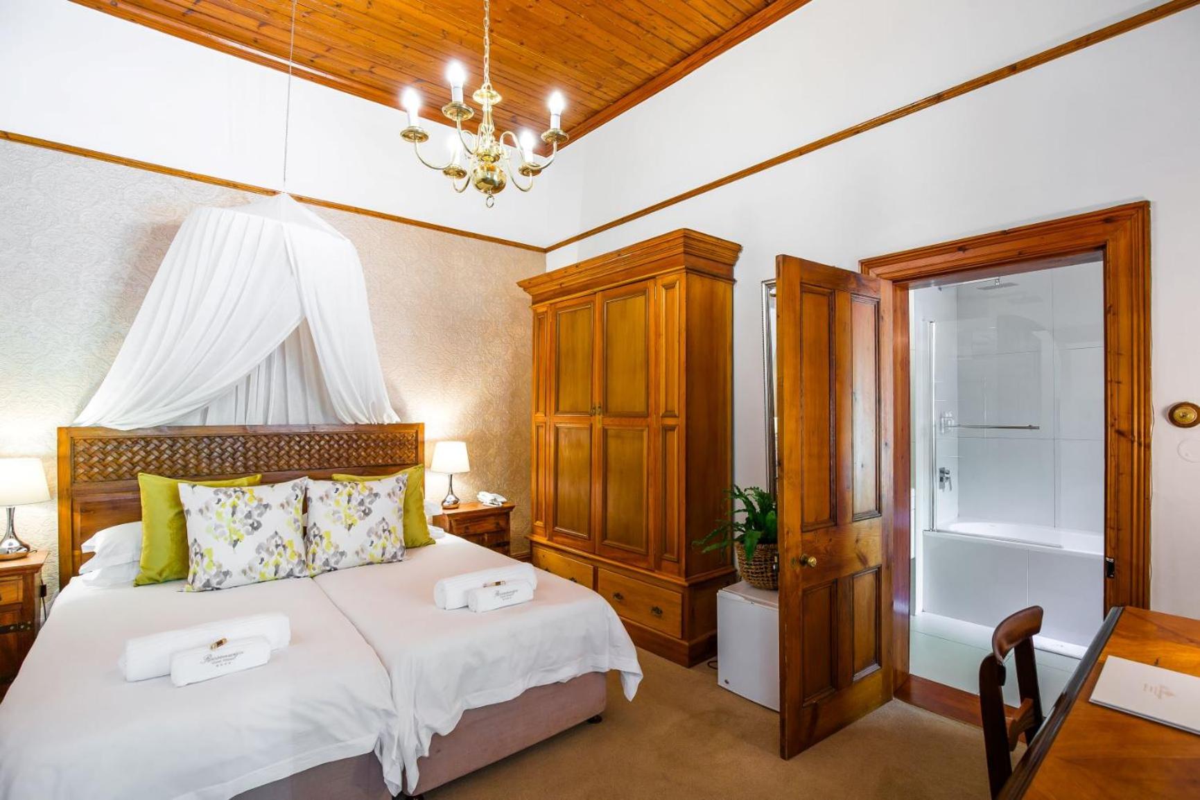 Classic Double or Twin Room - Photo 4