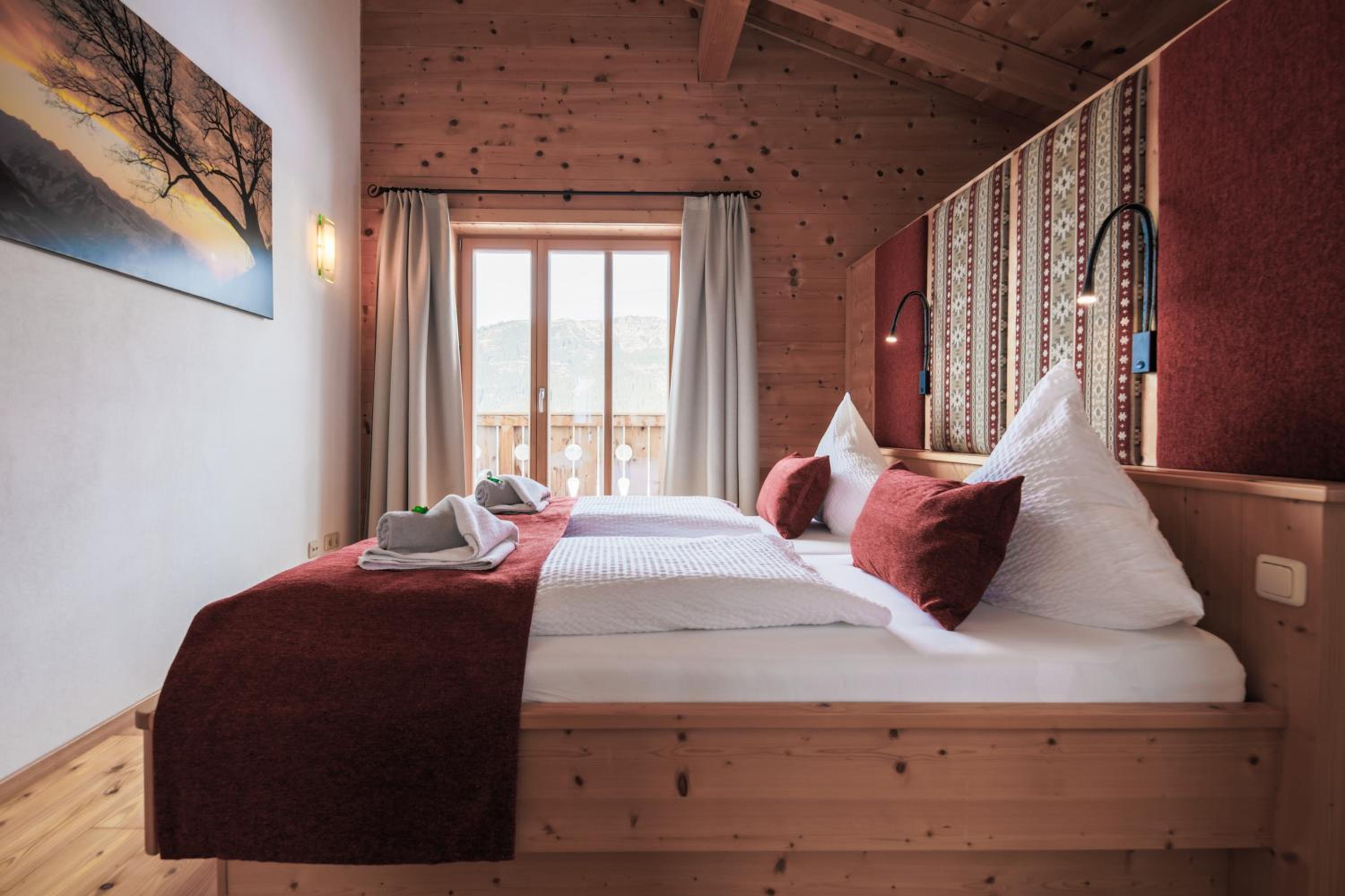 Superior Chalet photo 1