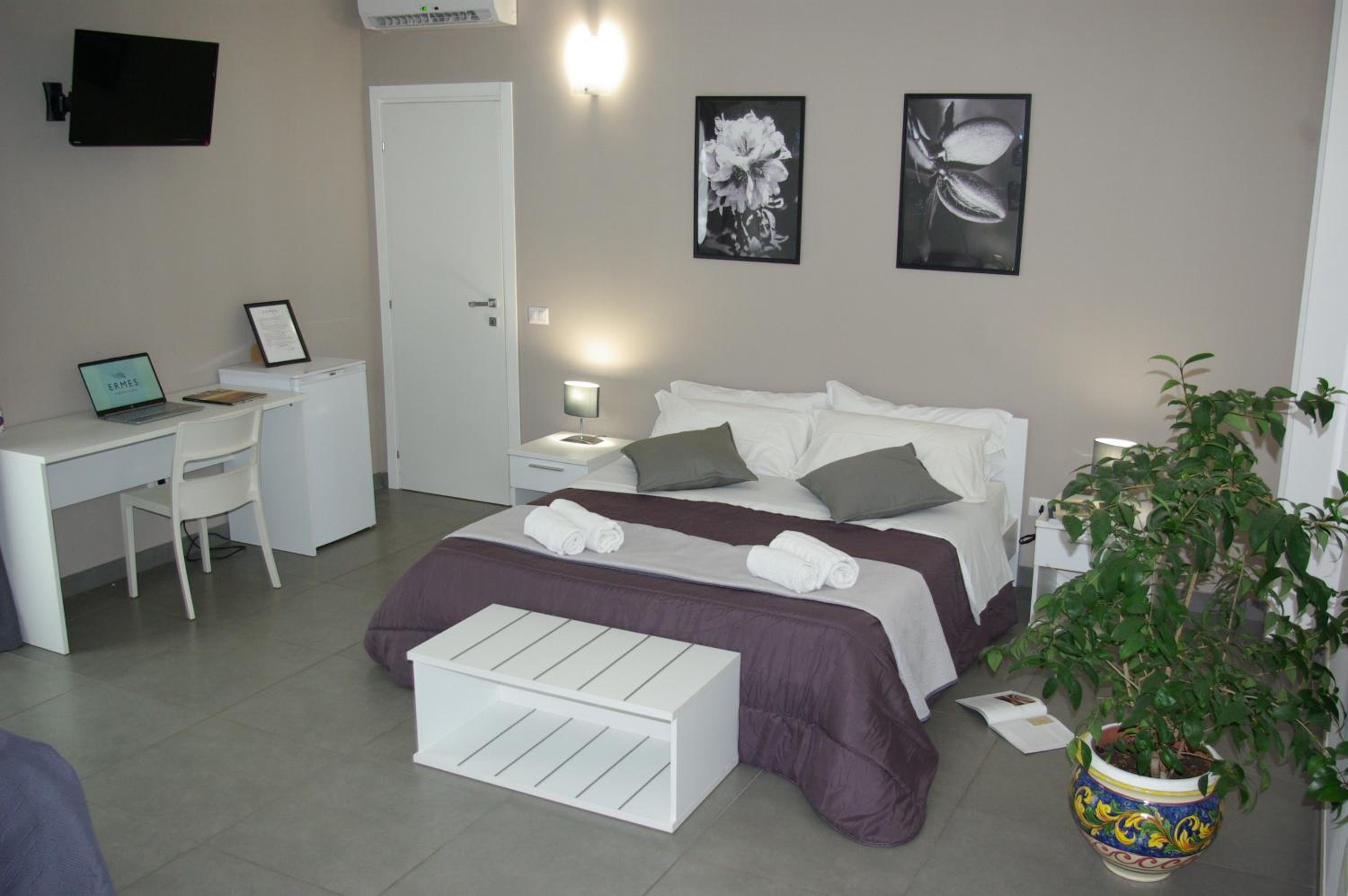 Quadruple Room with Balcony photo 1