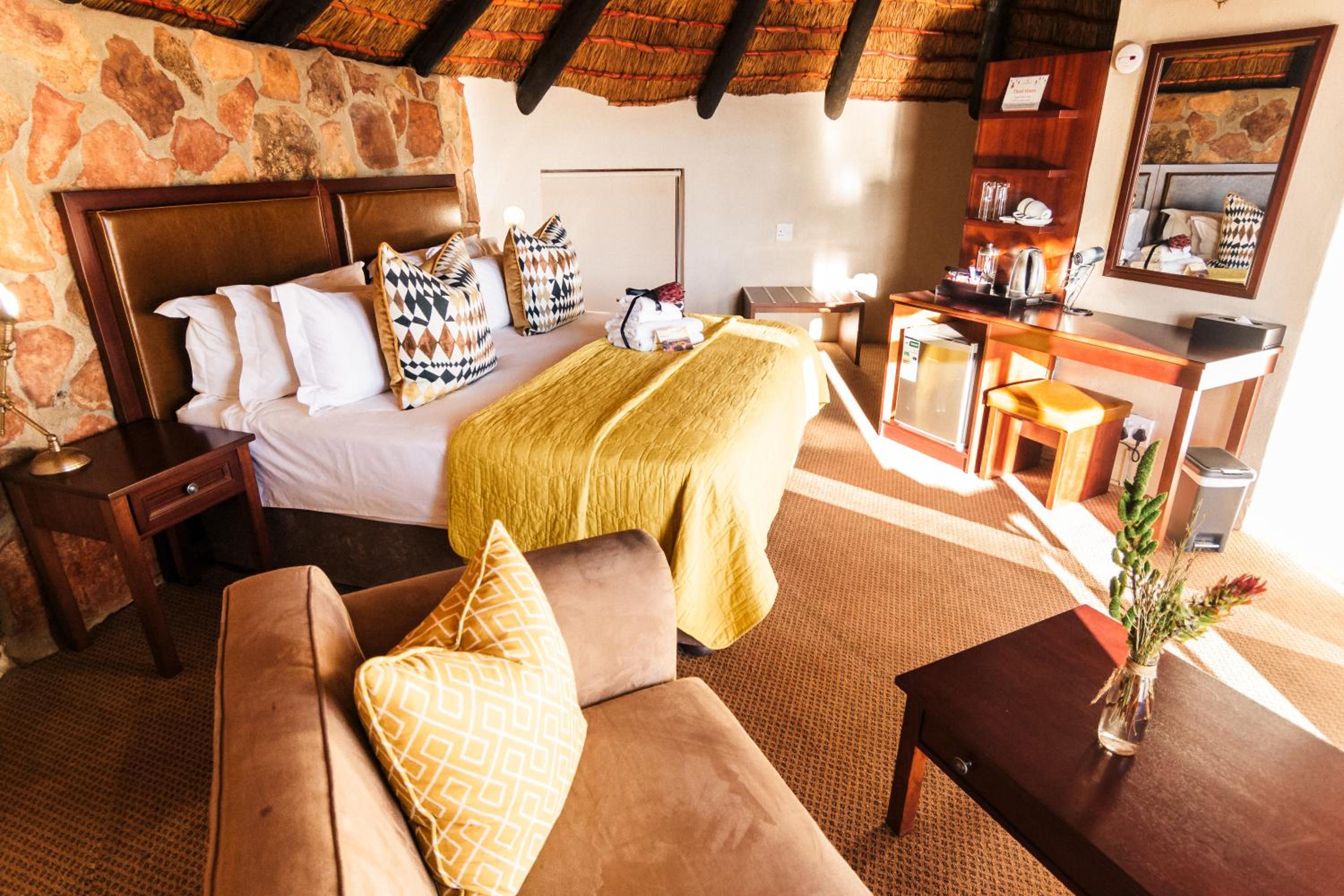 Hut Suite - Photo 5