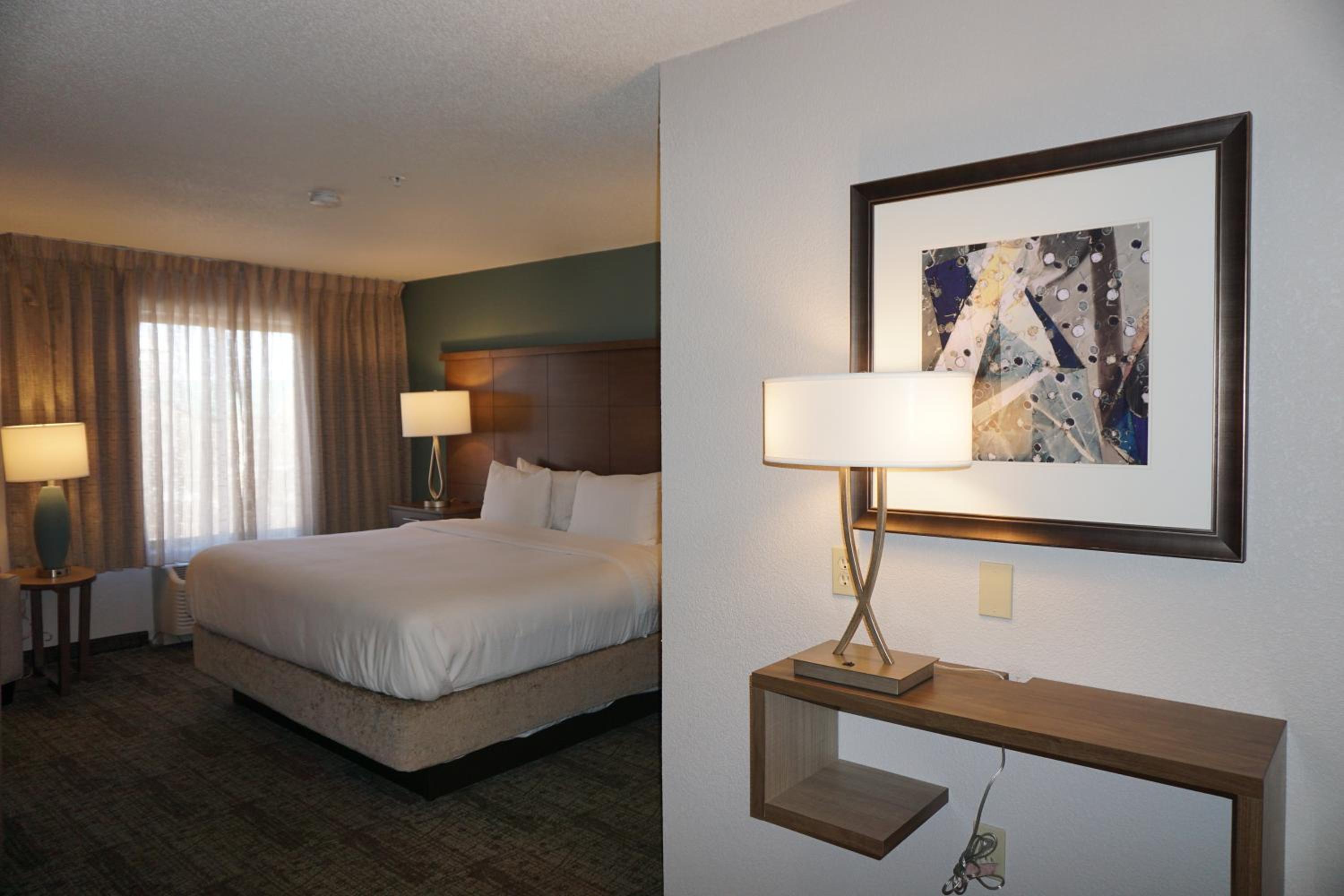 Studio Suite - Photo 4