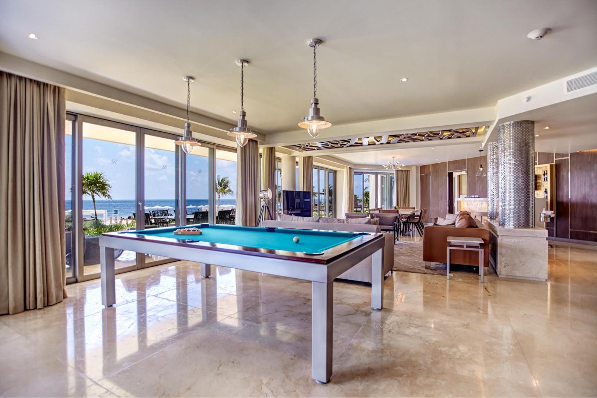Luxury Chairman's Two Bedroom Suite Ocean Front DC