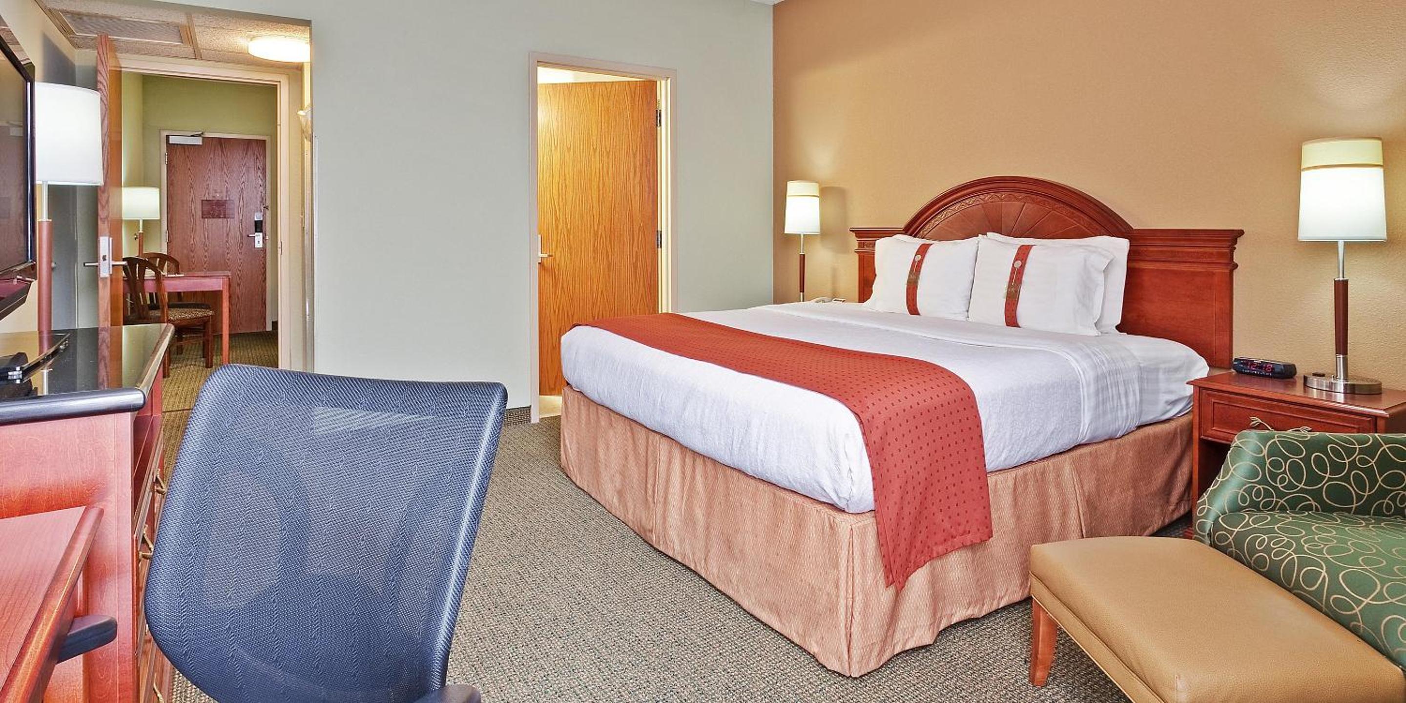 One-Bedroom Suite With Two Double Beds Hearing Accessible - Non-Smoking photo 3