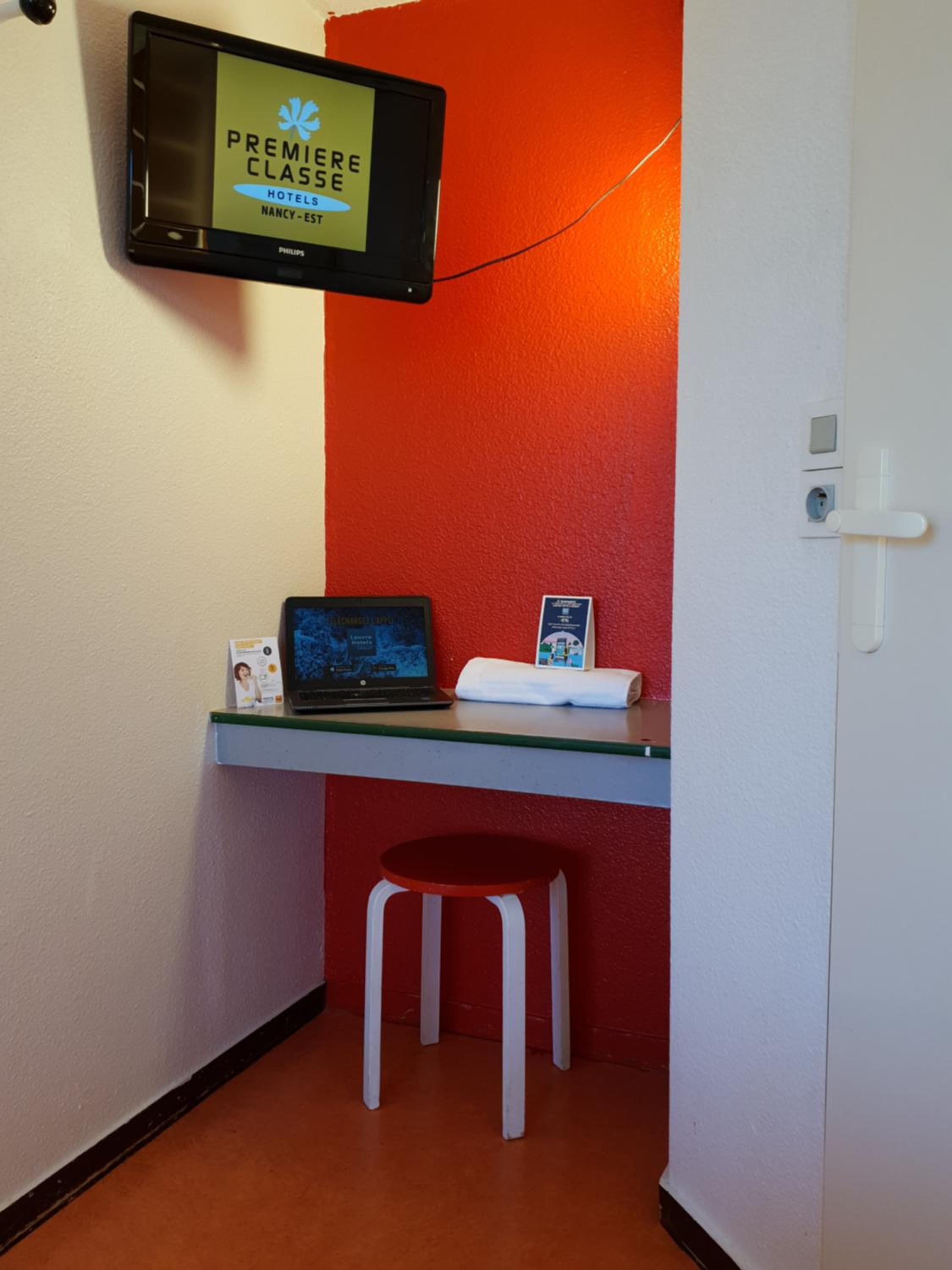 Double Room - Photo 4