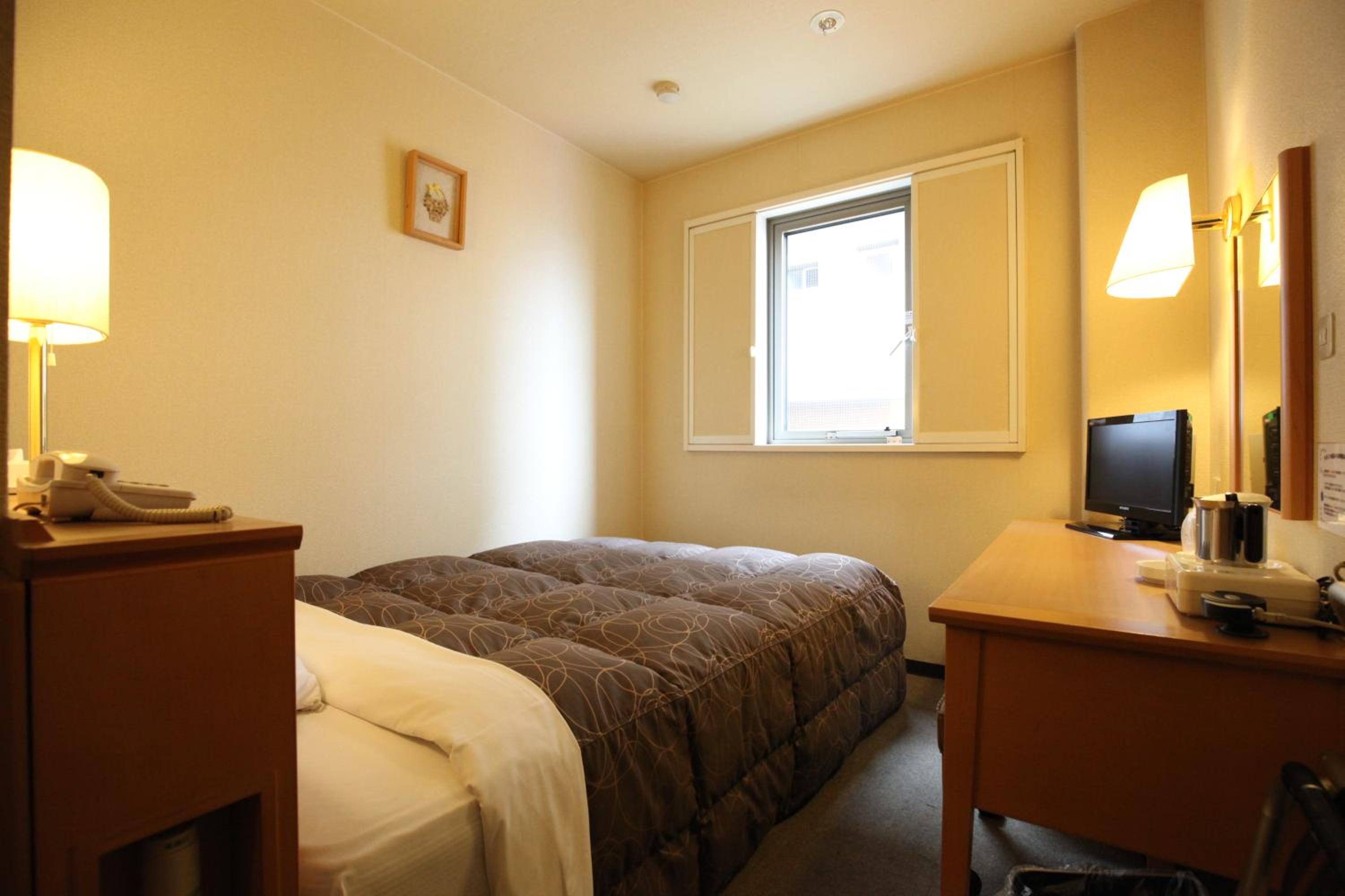 Single Room - Non-Smoking photo 1