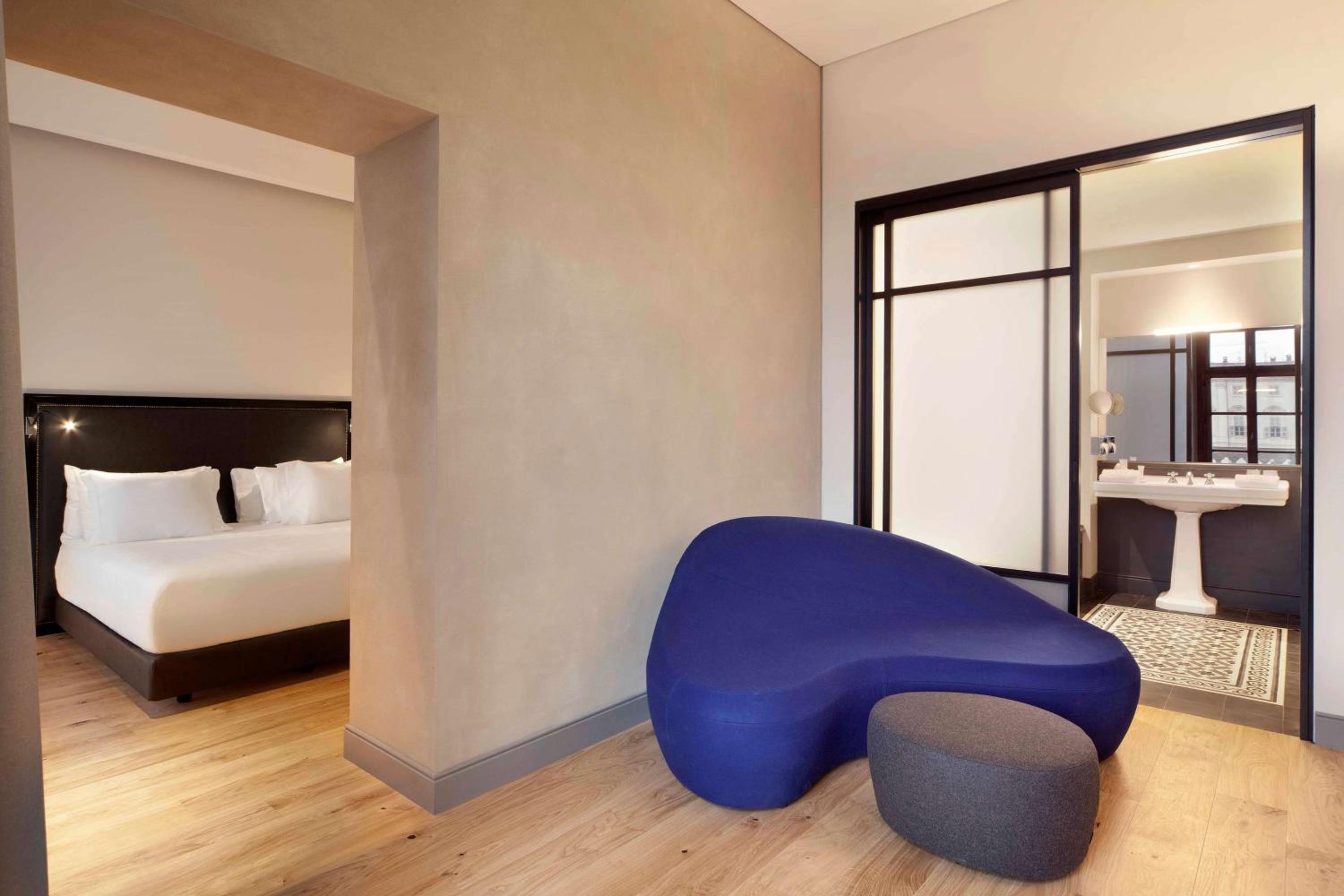 Suite with City View