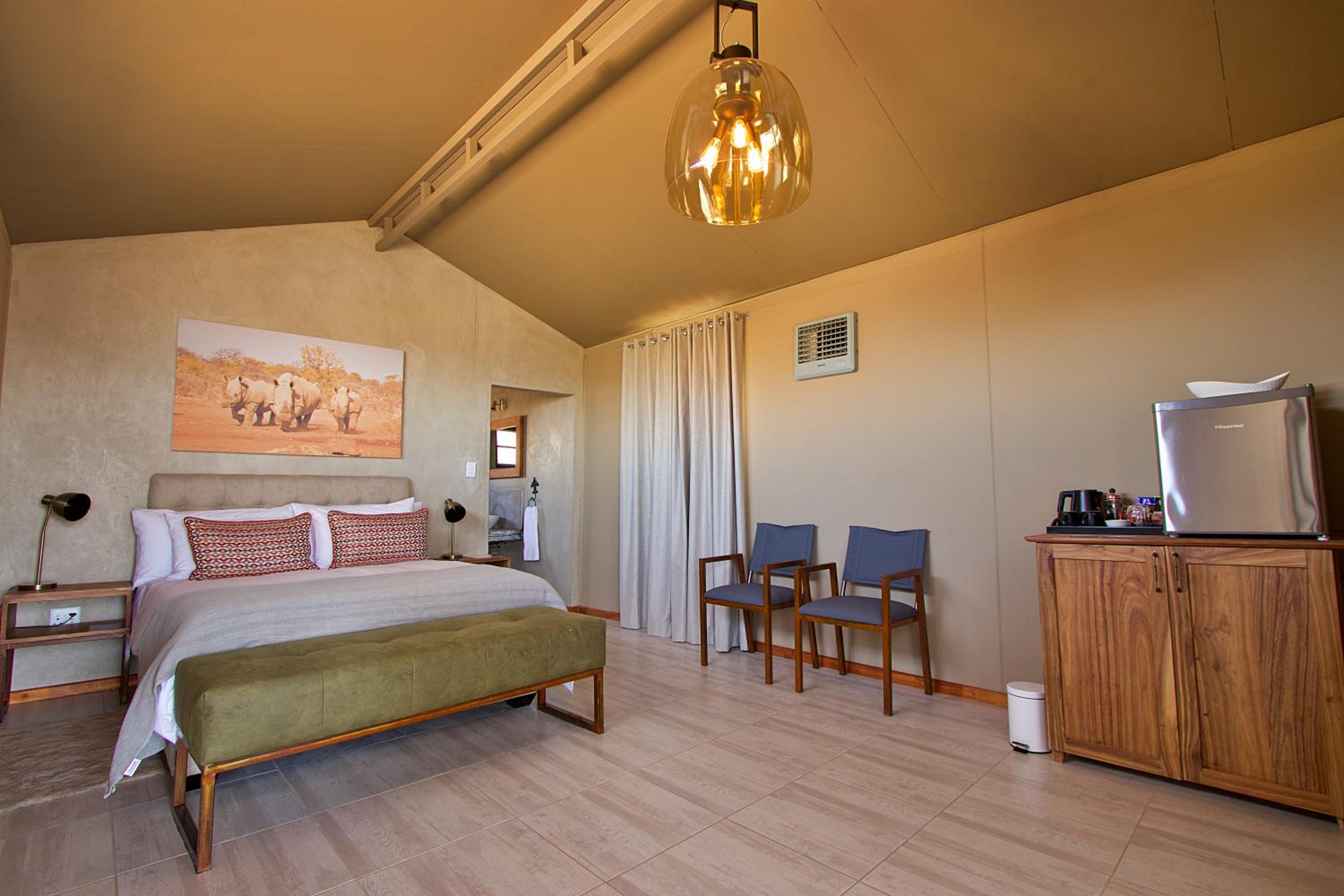 Luxury Queen Room photo 3