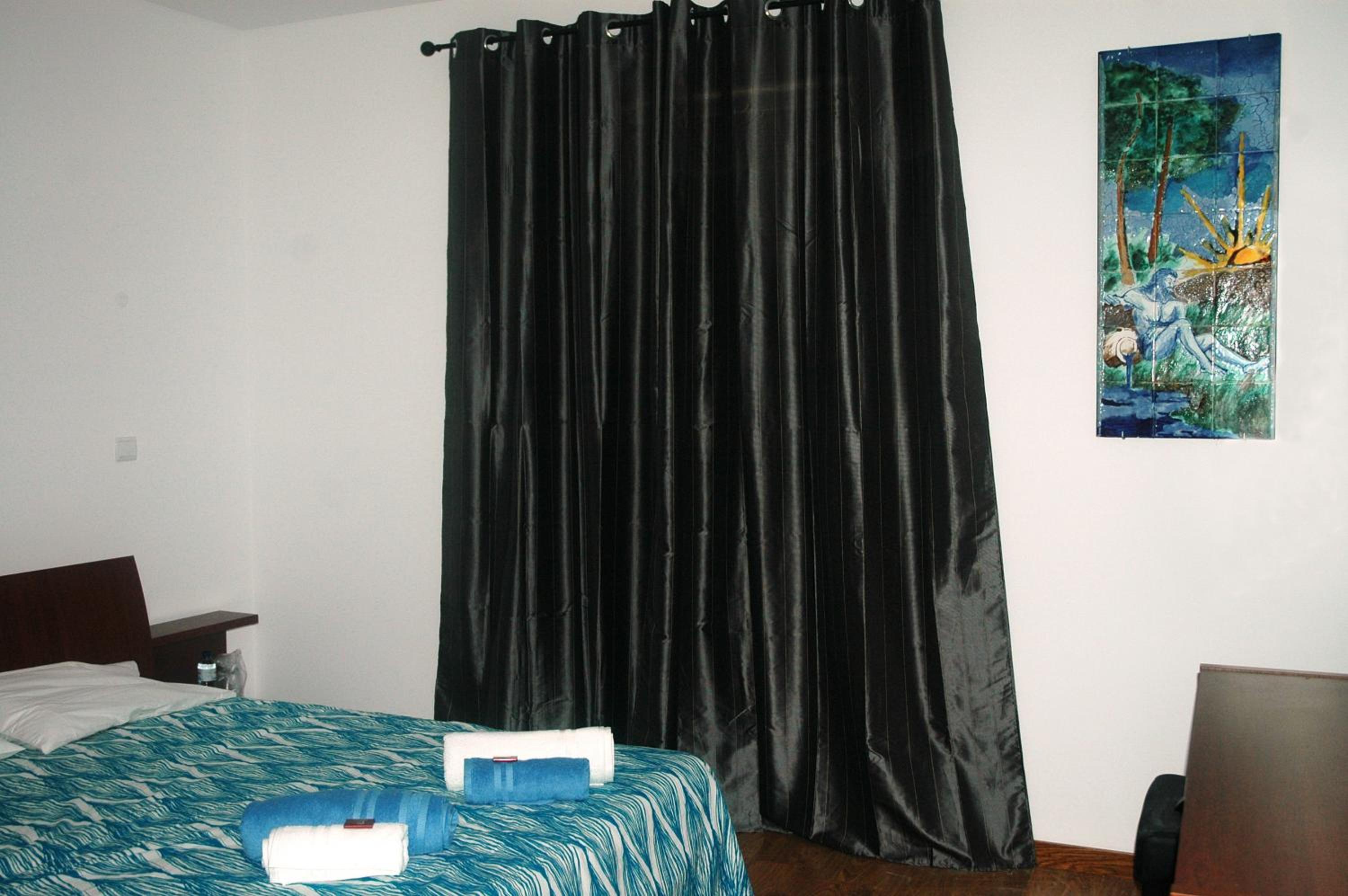 Double Room - Photo 7
